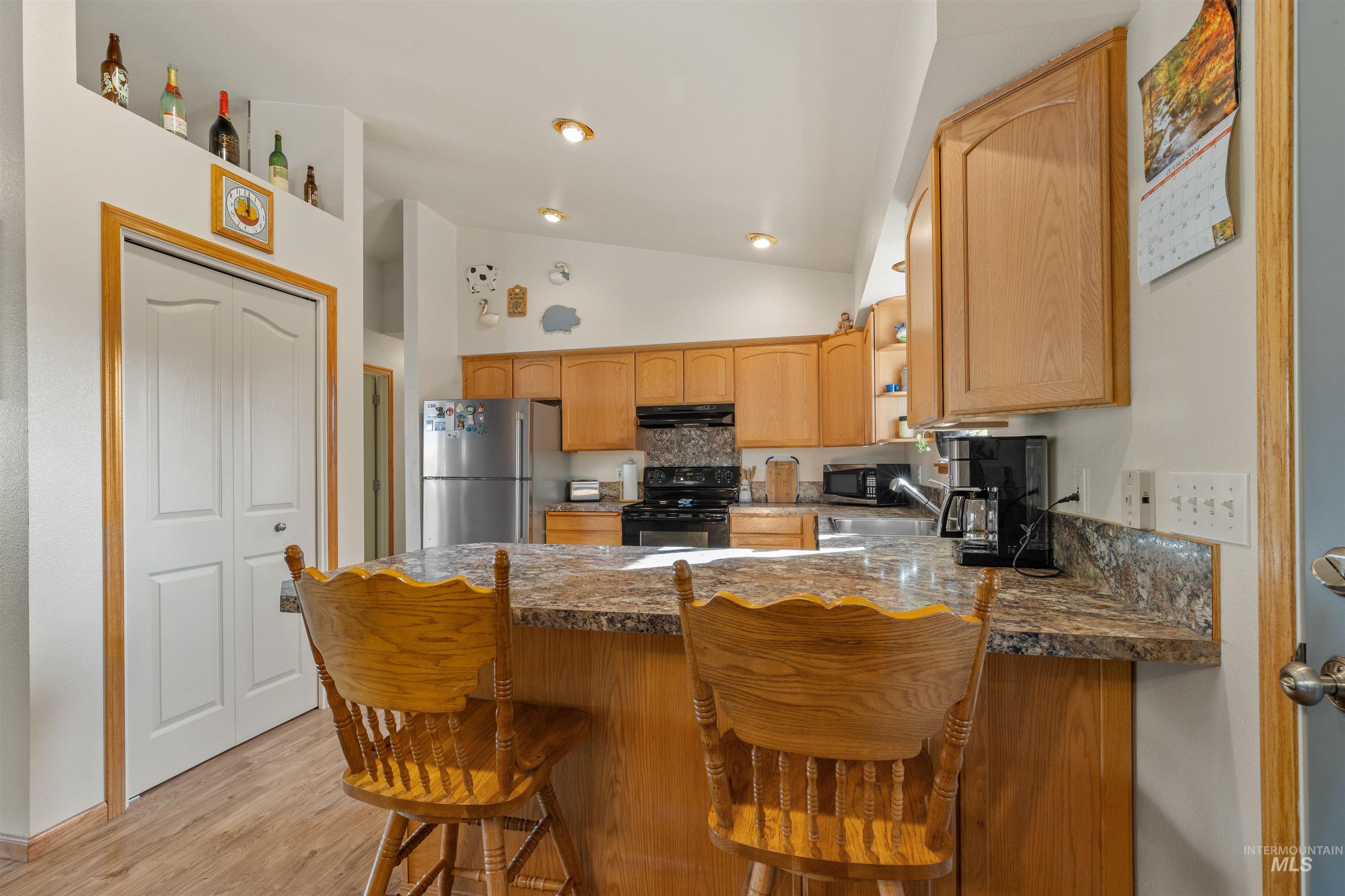 1626 Cedar Ave
