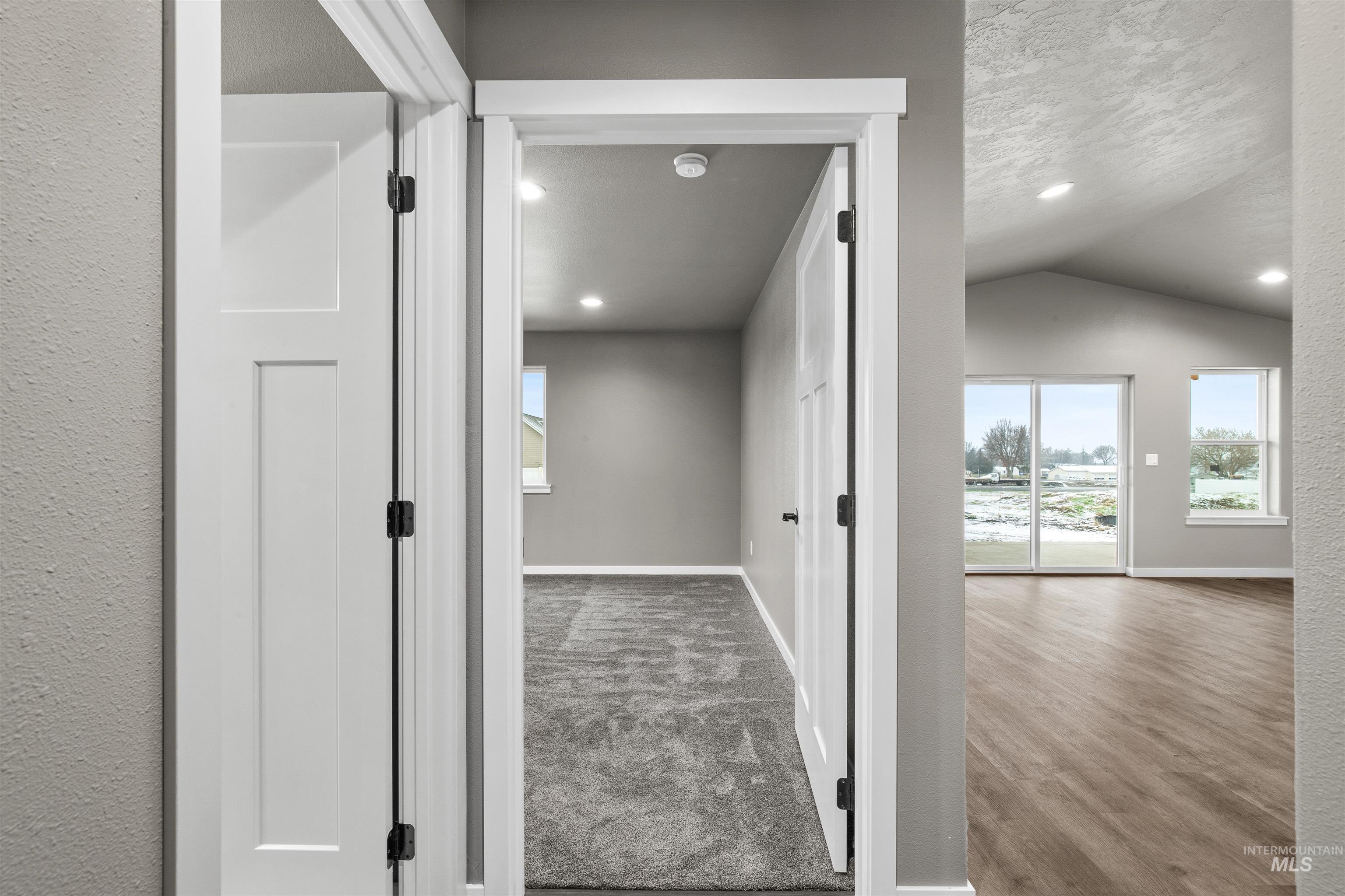 3716 Skyview Dr