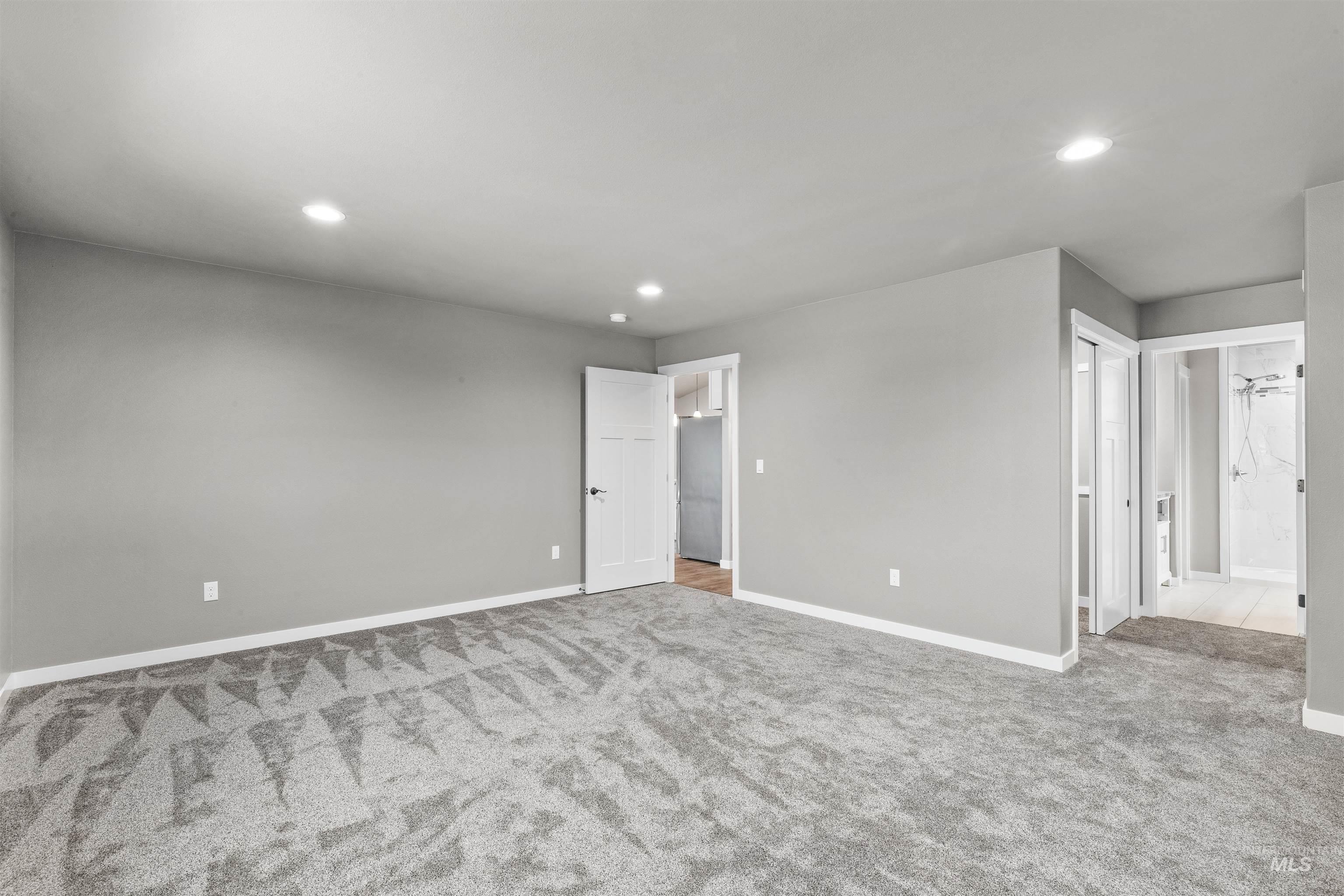3716 Skyview Dr