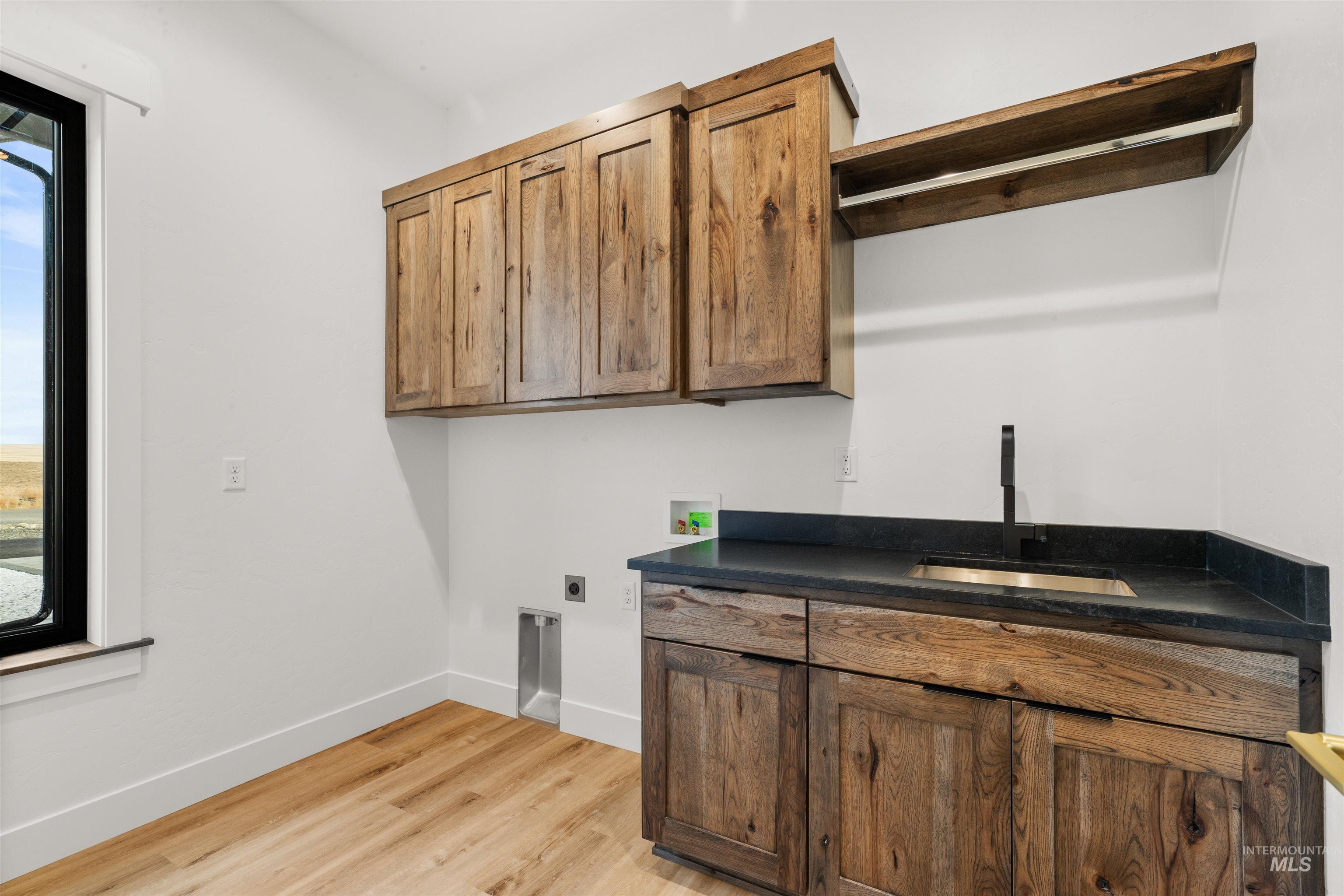 2112 Mountain Vista Ct