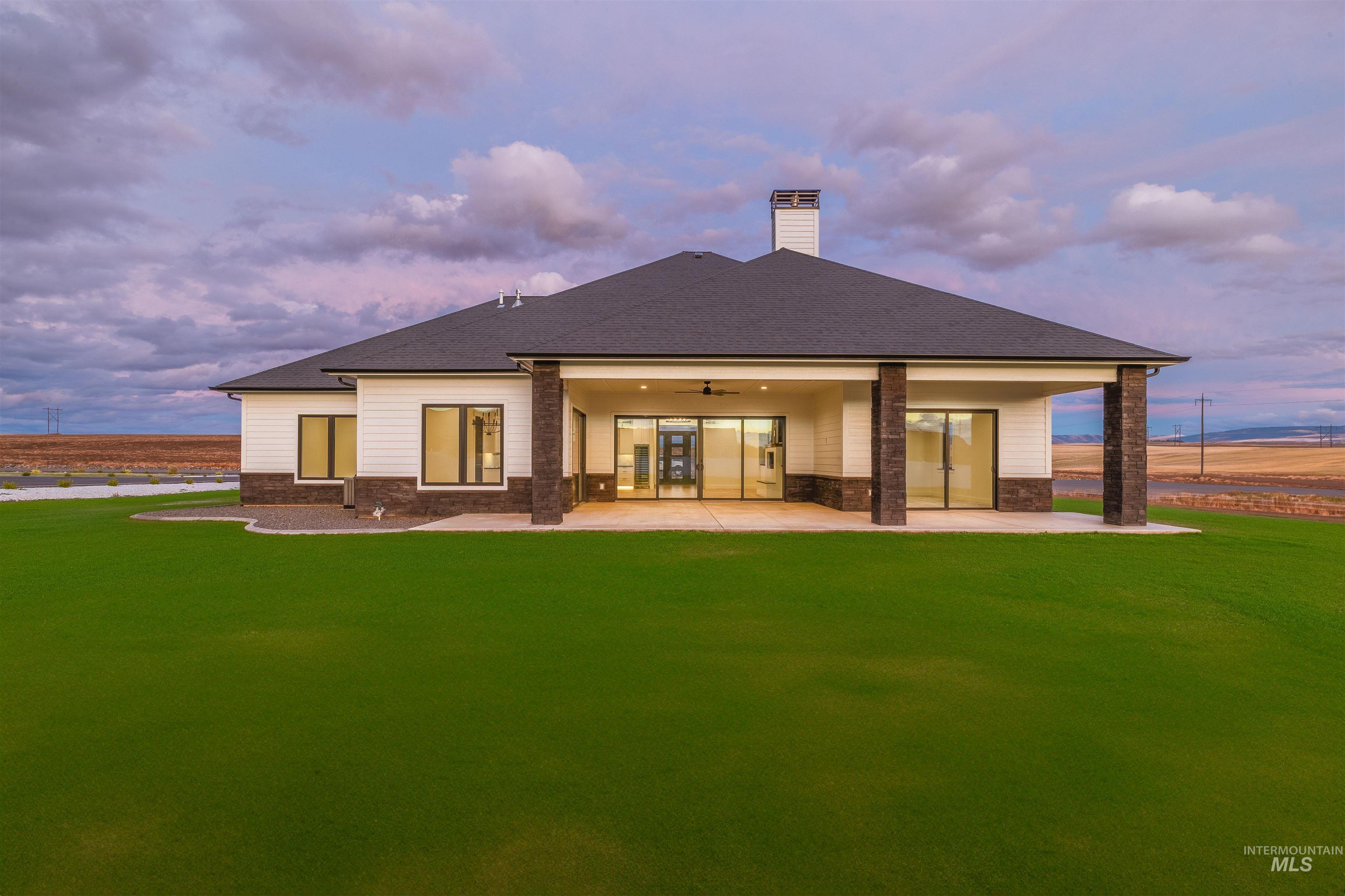 2112 Mountain Vista Ct