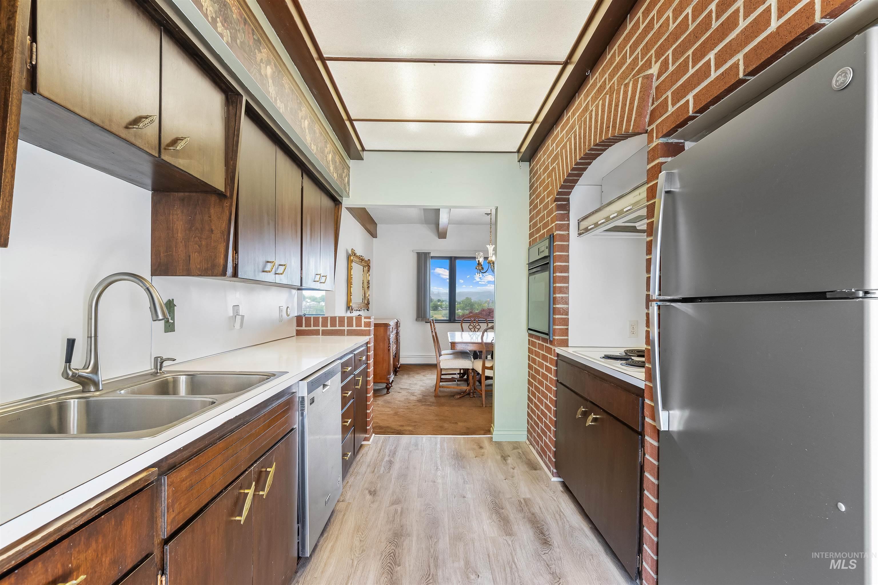 103 Prospect Ave