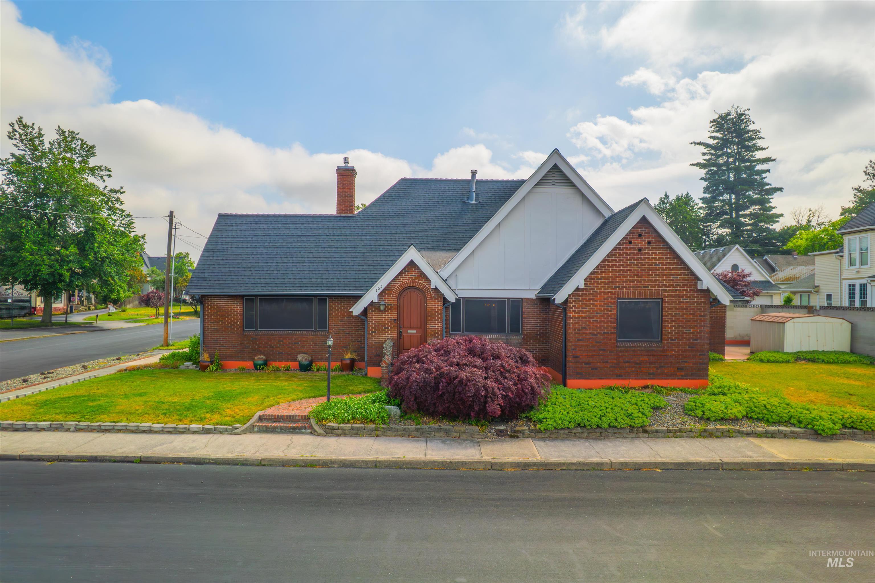 103 Prospect Ave