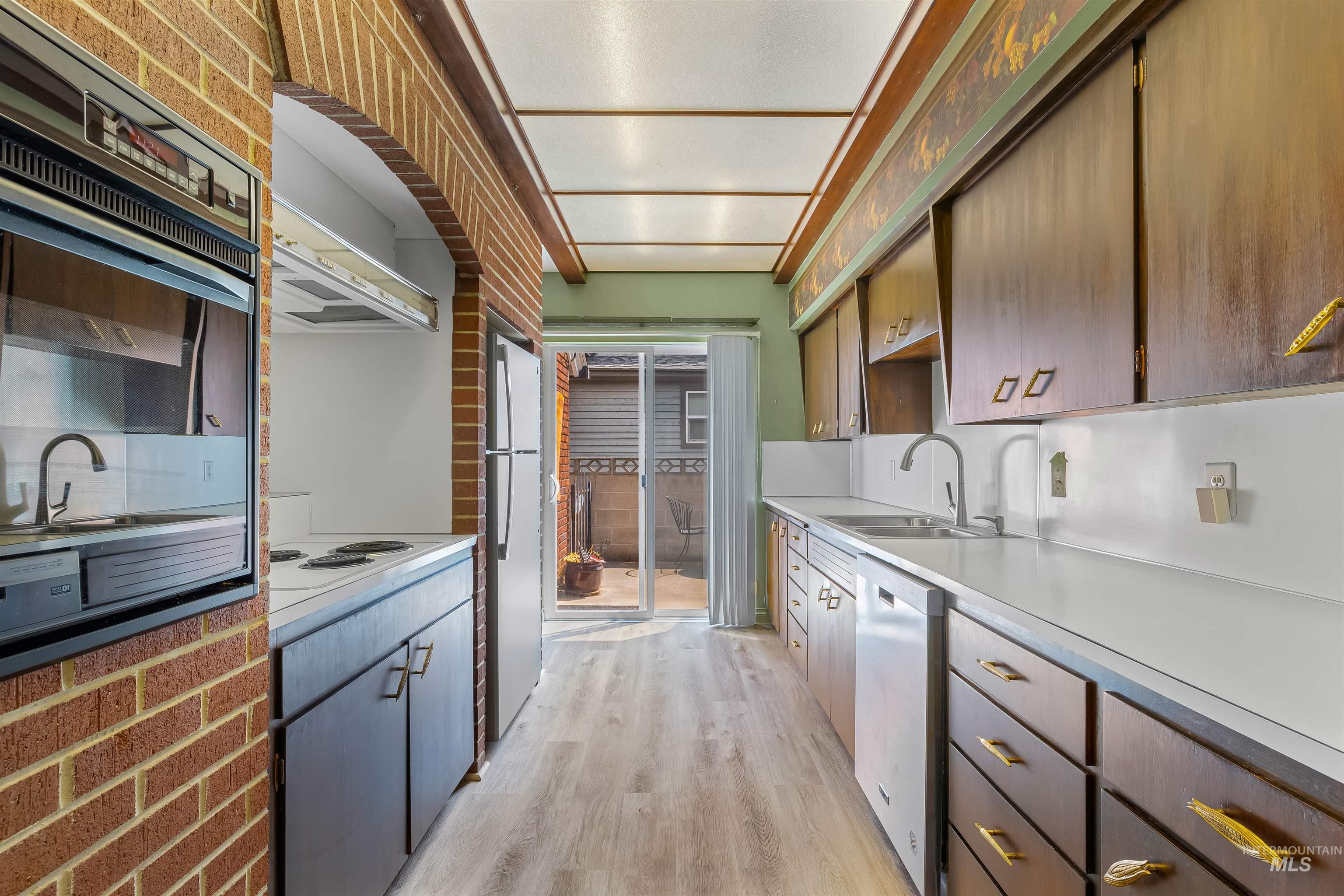 103 Prospect Ave