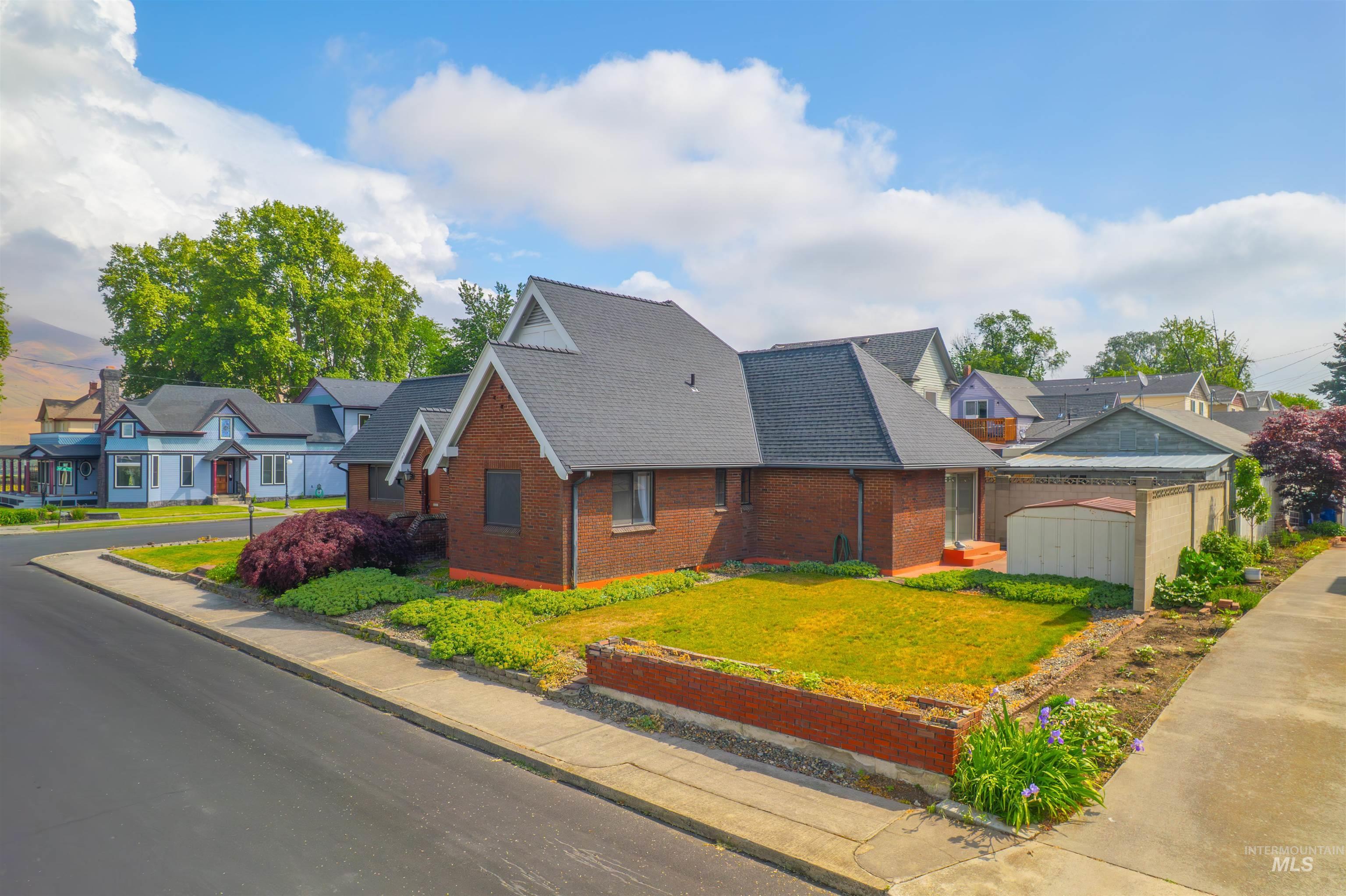 103 Prospect Ave