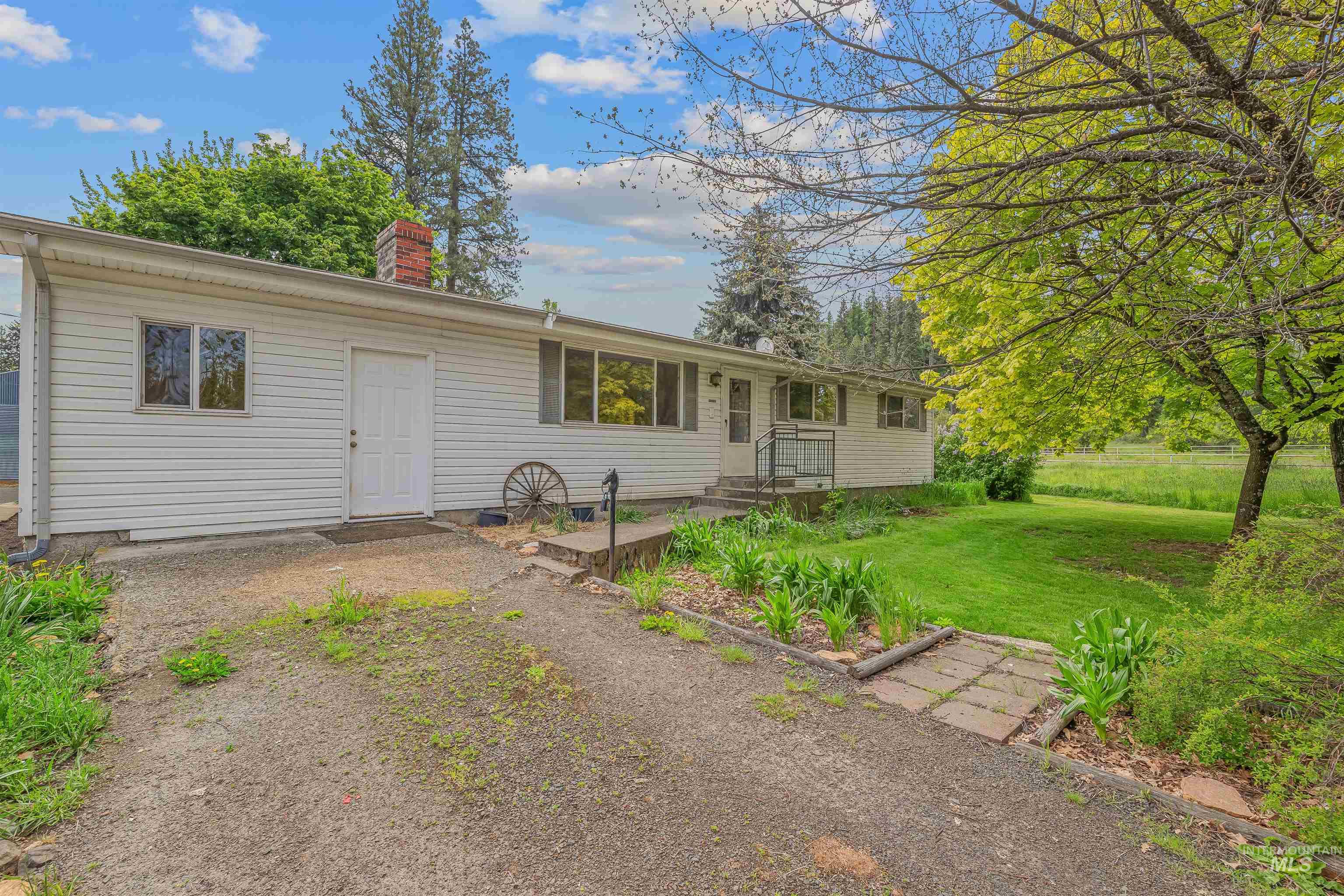 478 and 716 Three Bear Rd