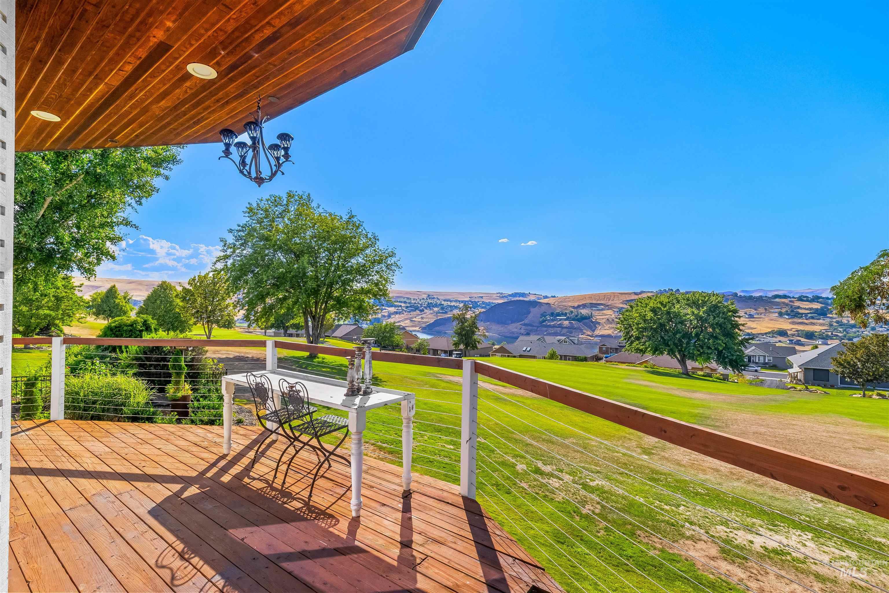 4040 Fairway Drive