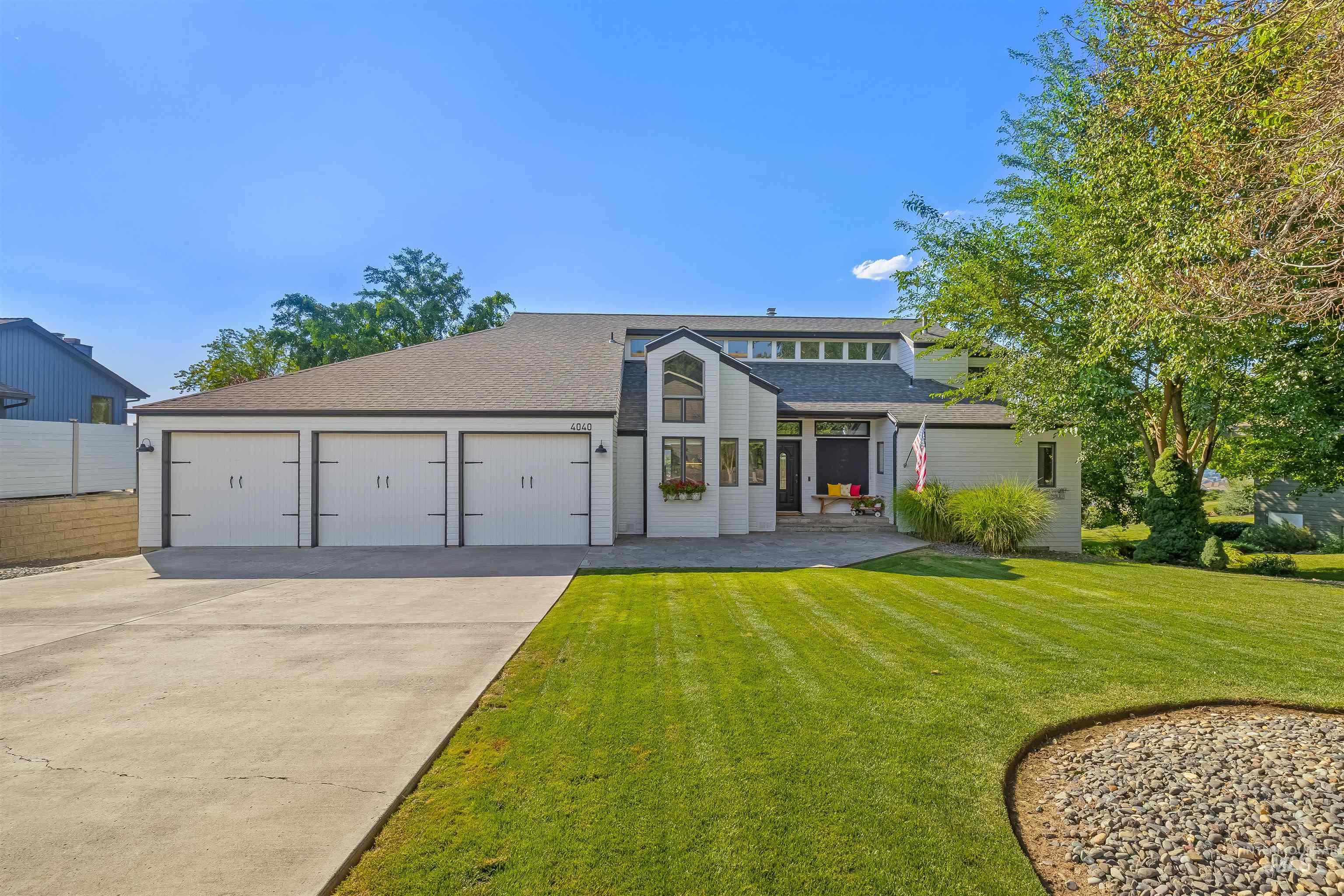 4040 Fairway Drive