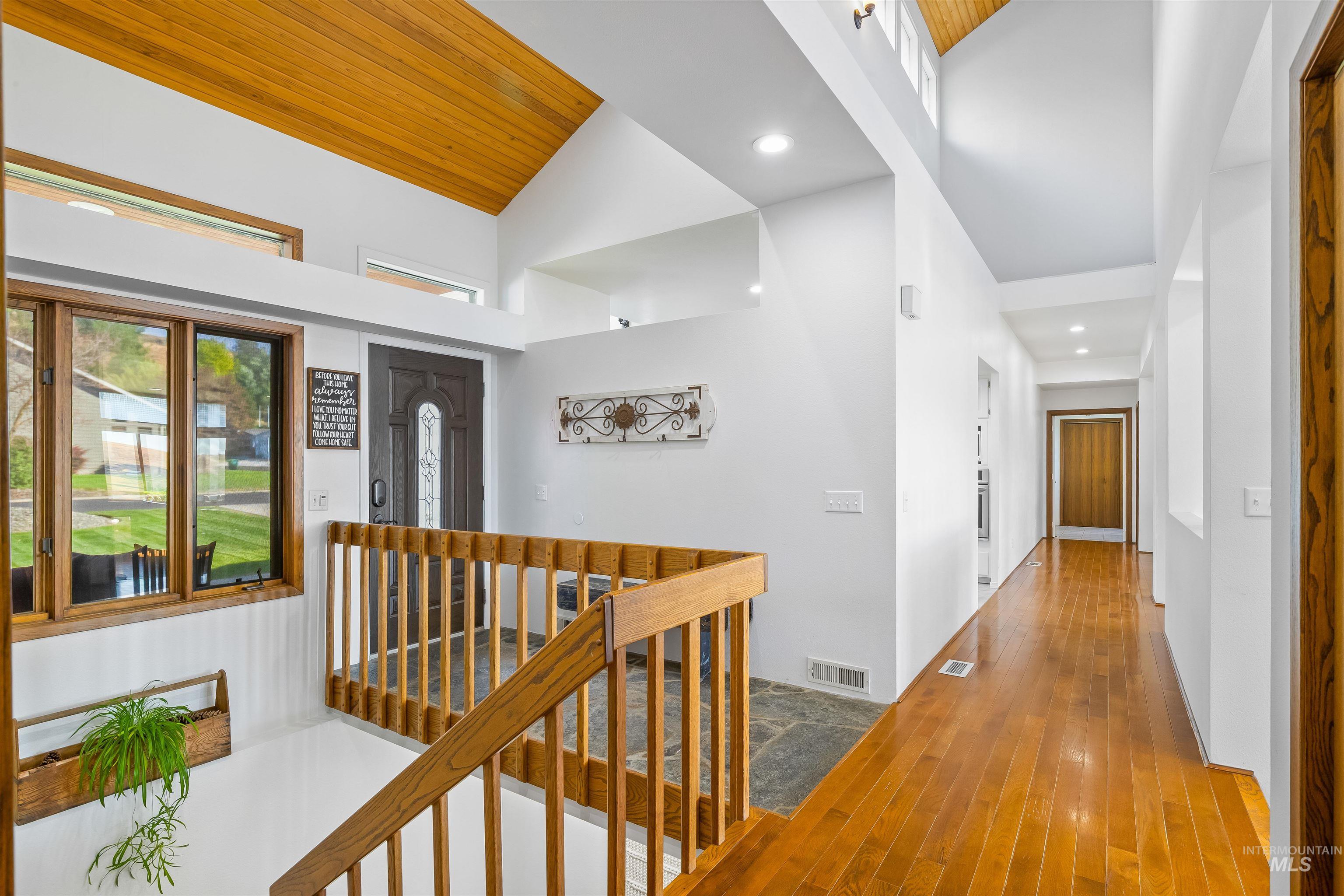 4040 Fairway Drive