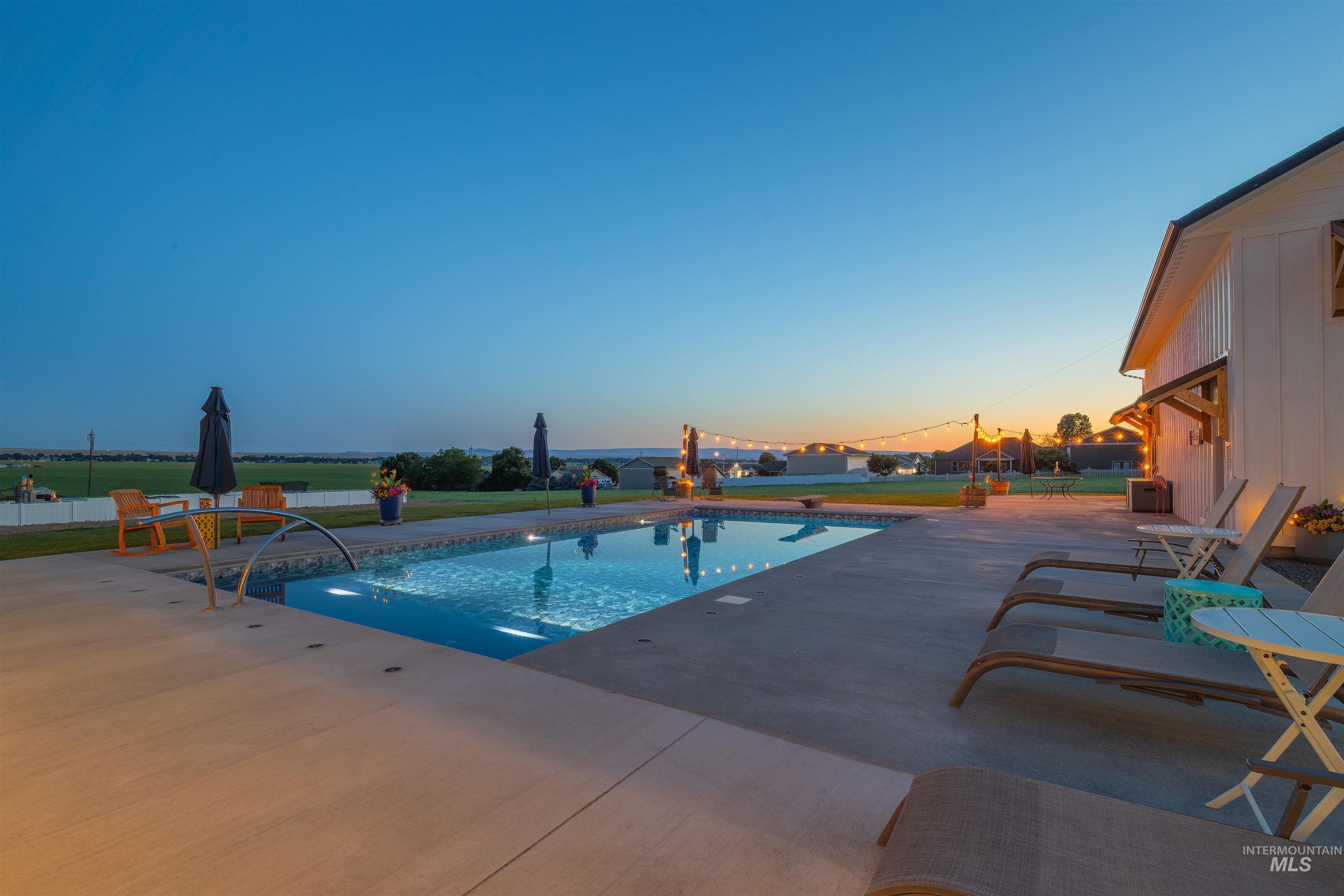 2044 Vinifera Boulevard