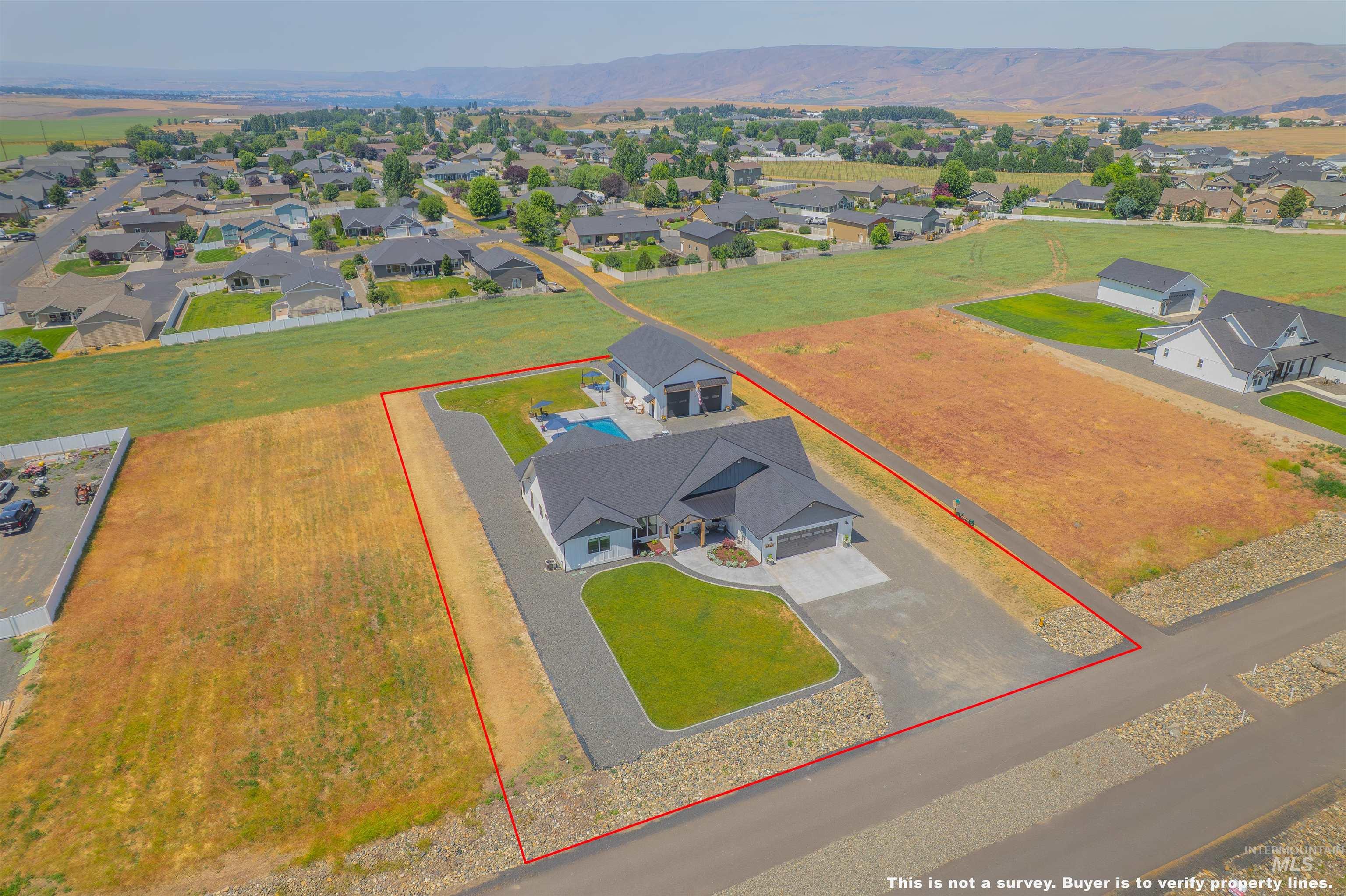 2044 Vinifera Boulevard