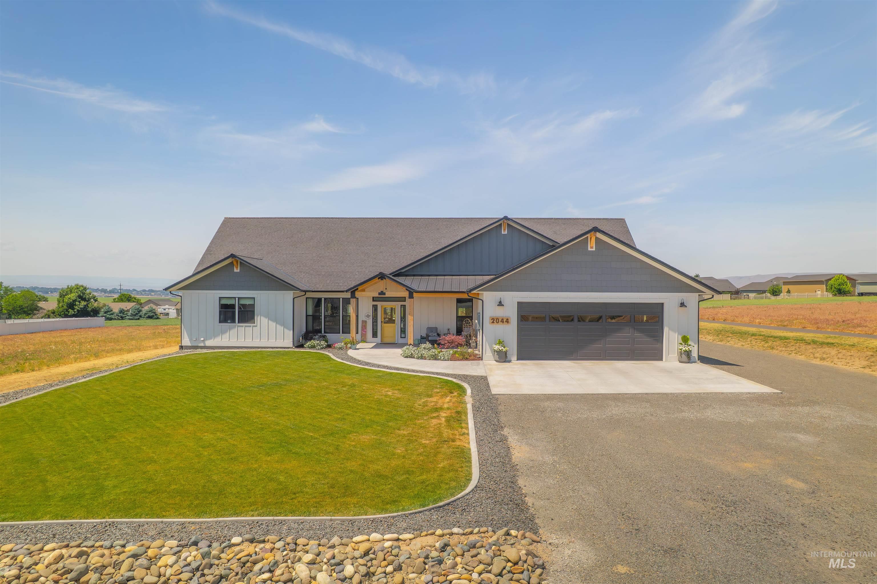 2044 Vinifera Boulevard