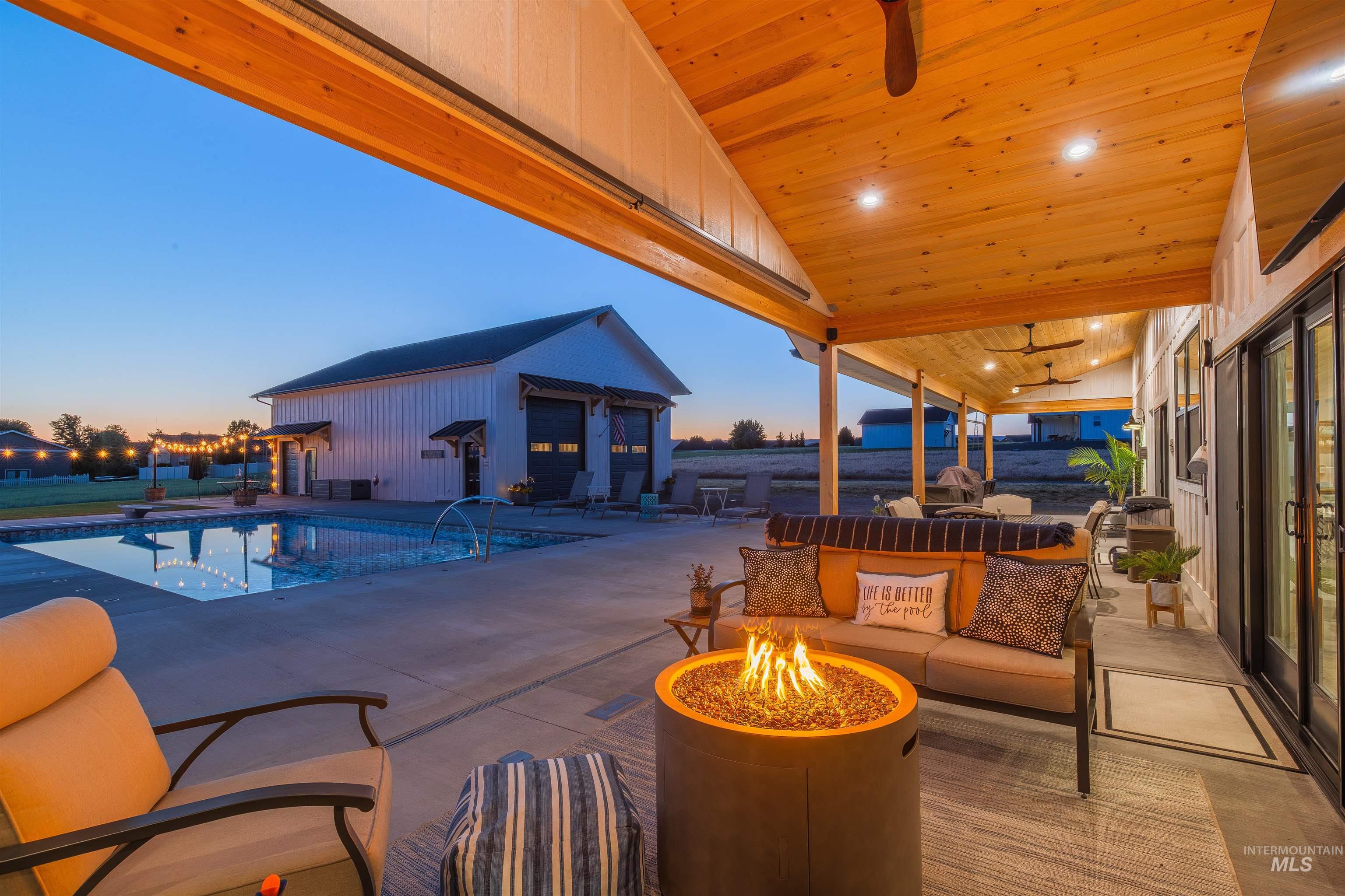 2044 Vinifera Boulevard