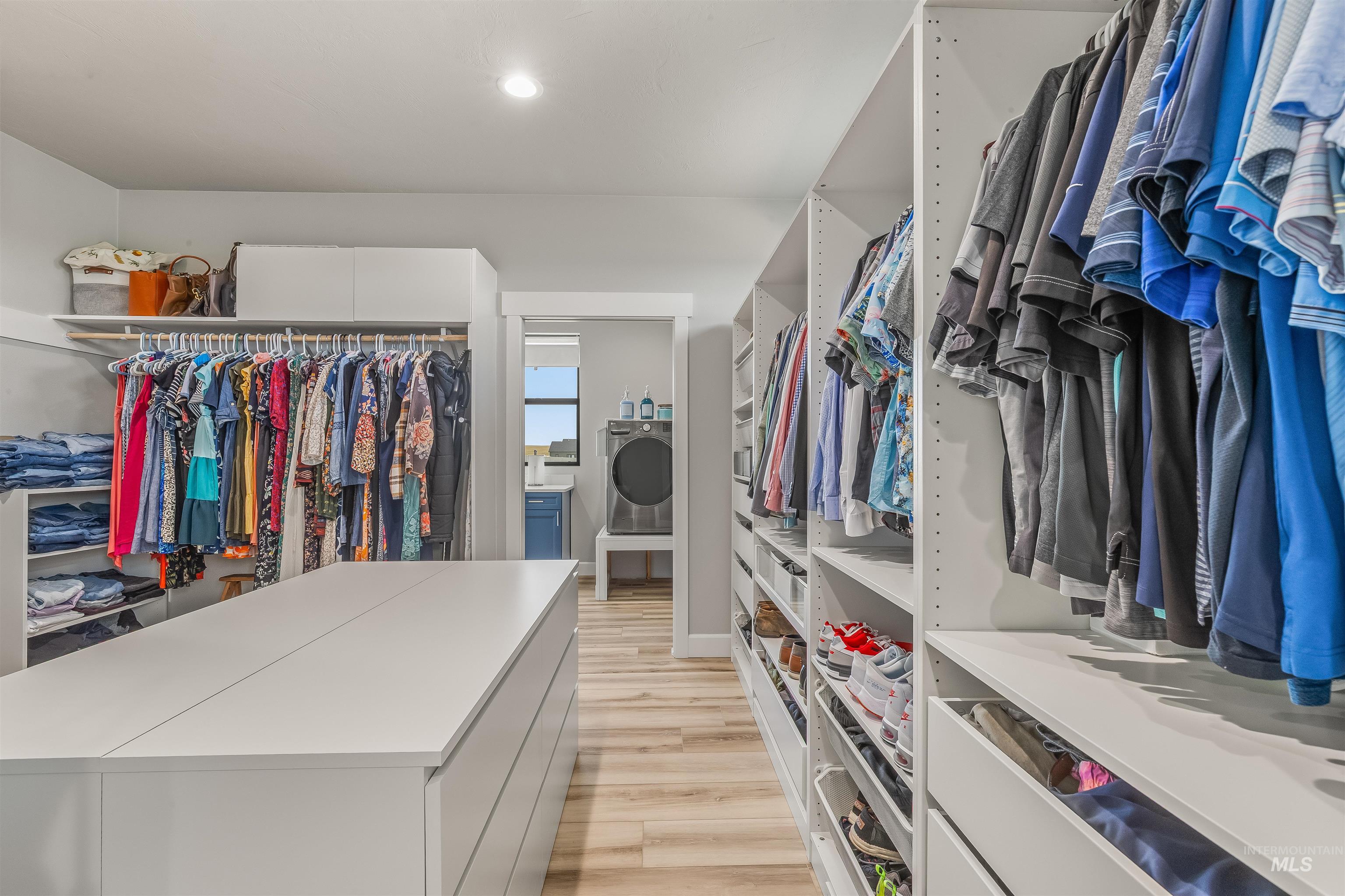 2044 Vinifera Boulevard