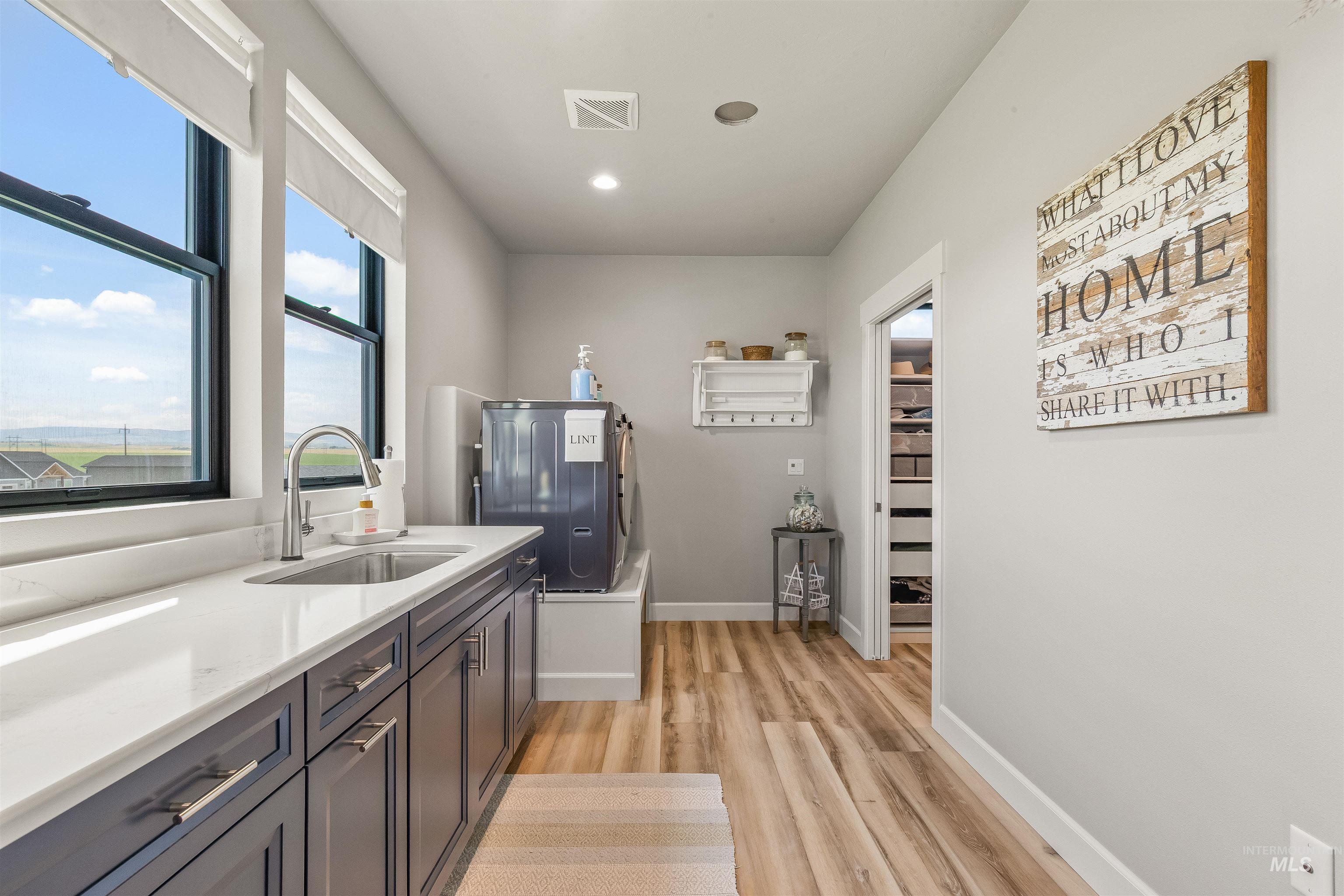 2044 Vinifera Boulevard