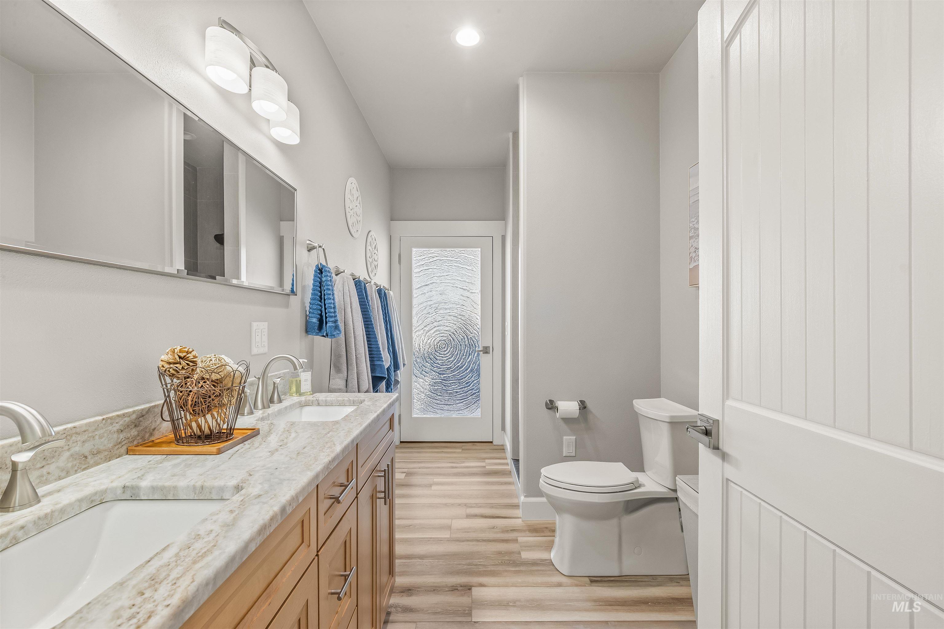 2044 Vinifera Boulevard