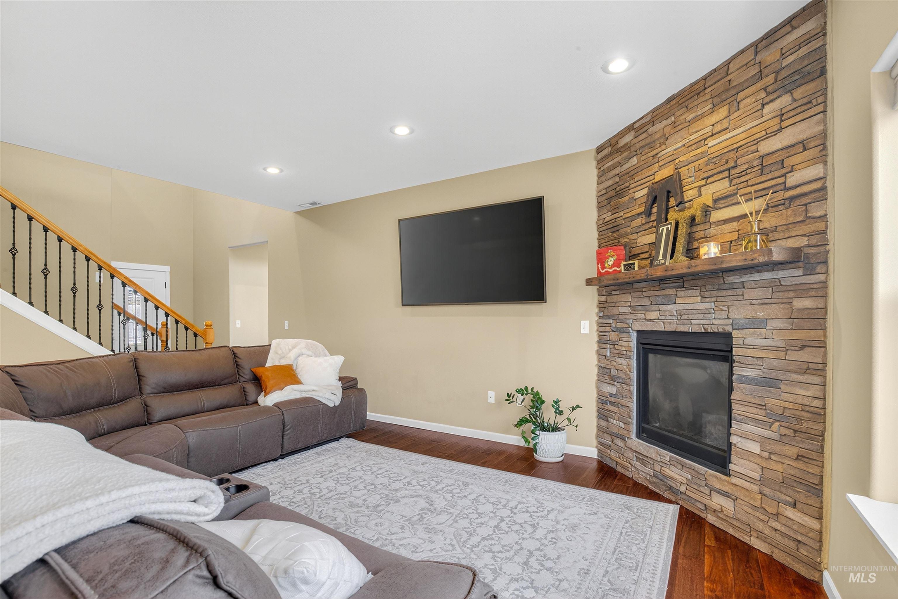 721 Linden Avenue Unit: C