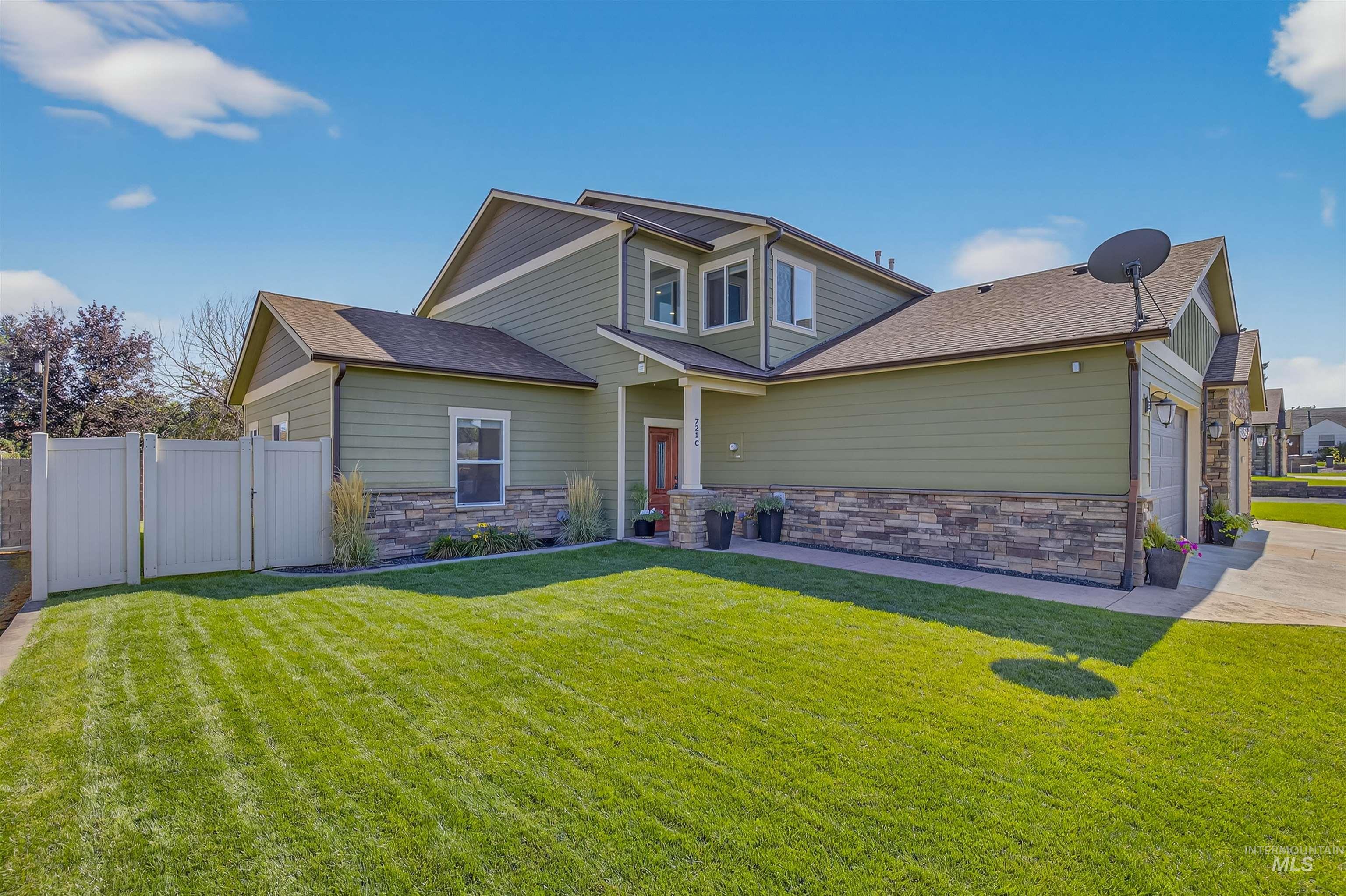 721 Linden Avenue Unit: C
