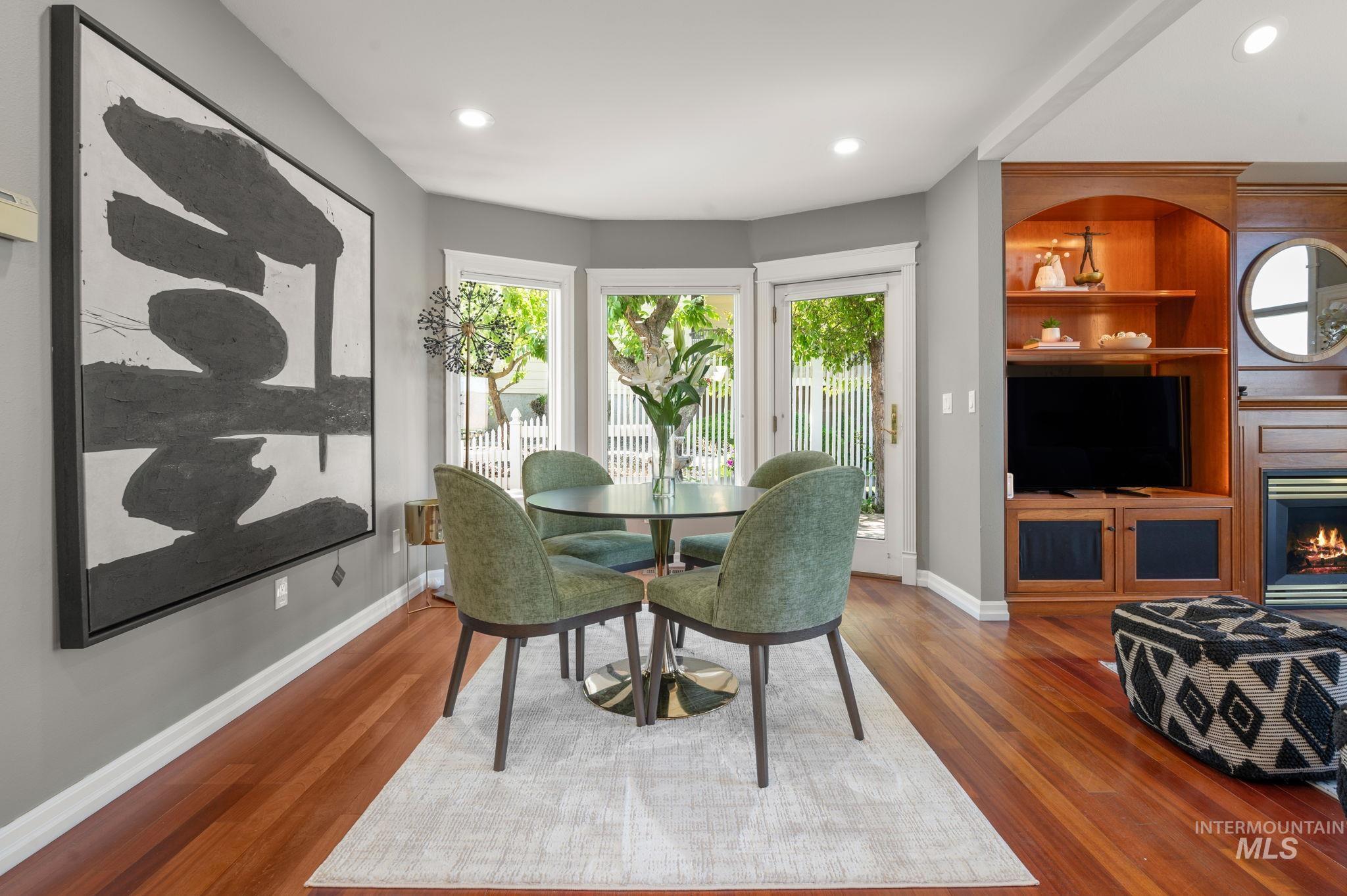 176 Marine View Drive