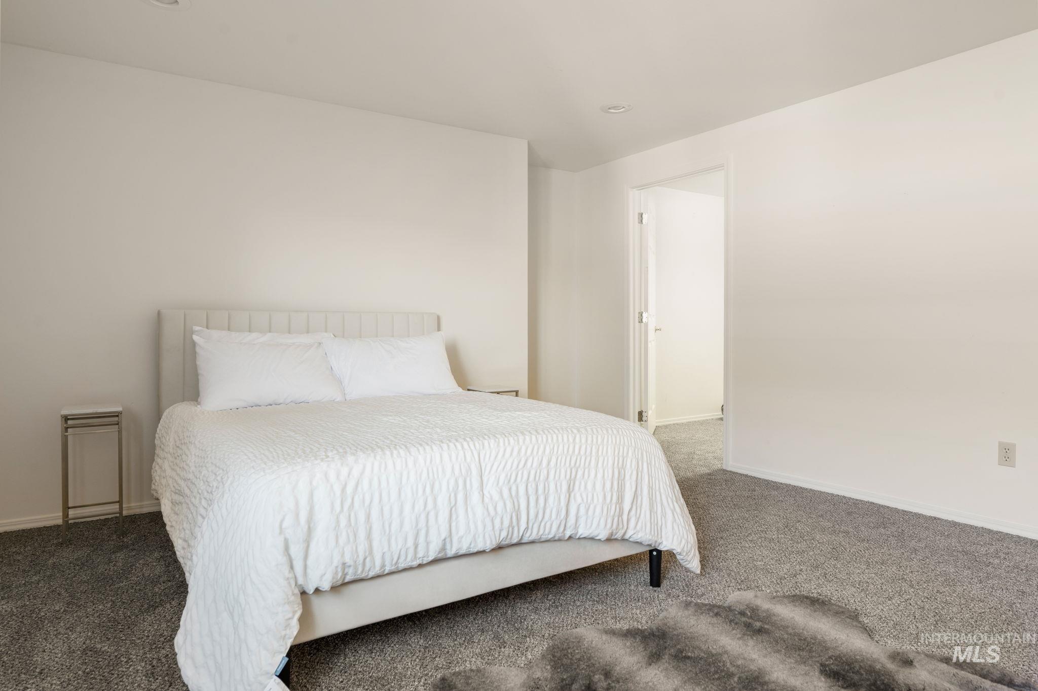 176 Marine View Drive