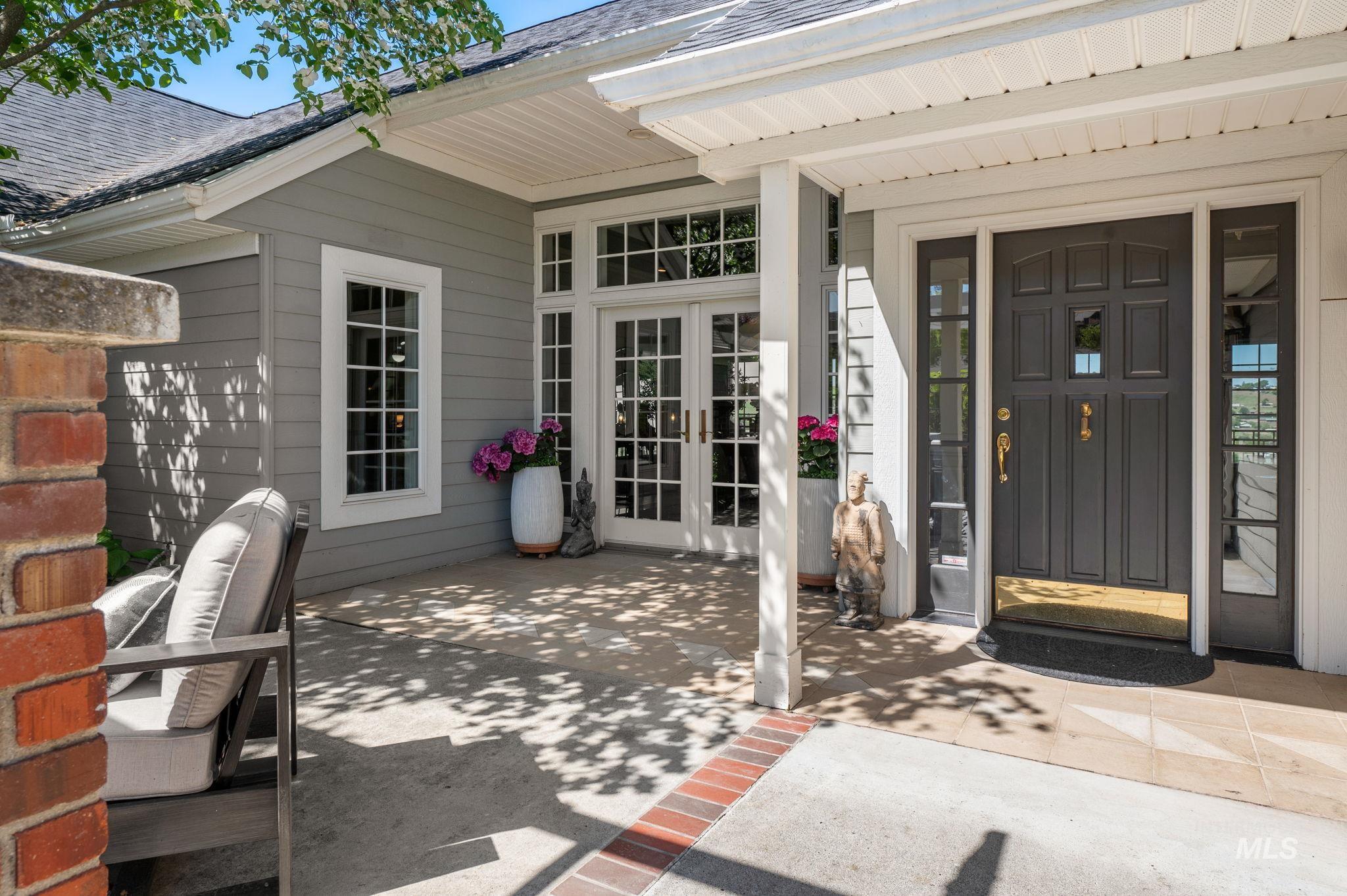 176 Marine View Drive