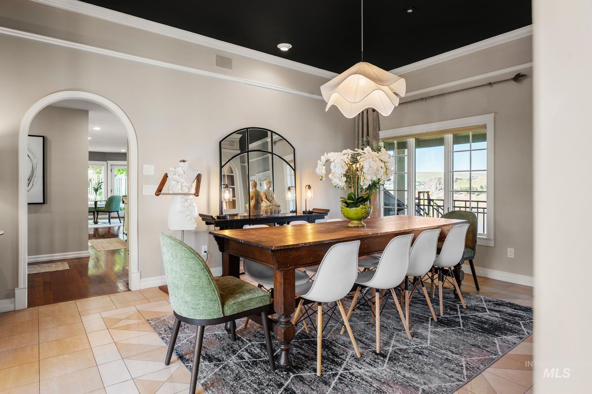 176 Marine View Drive