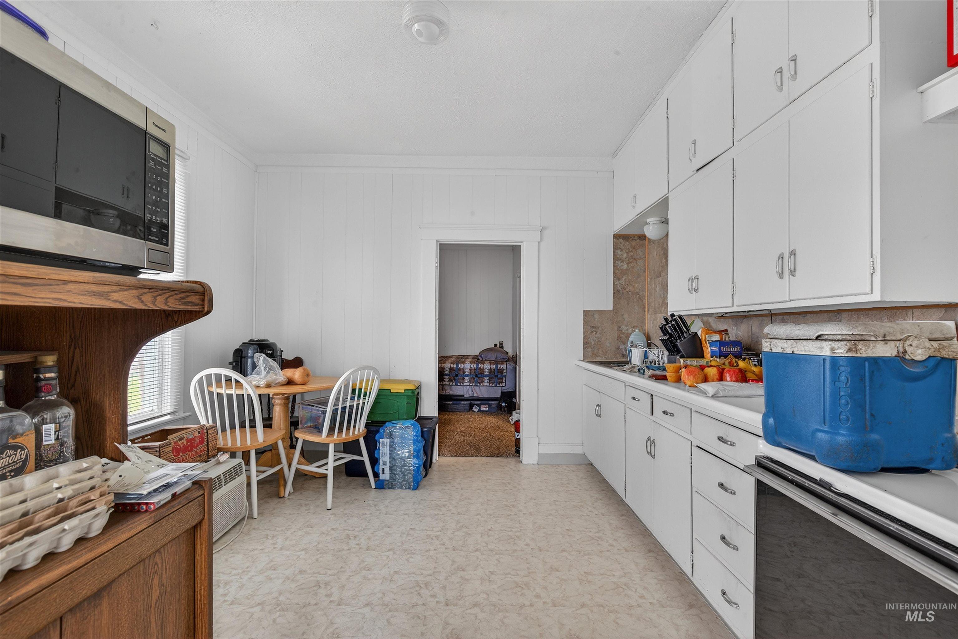 321 2nd Ave