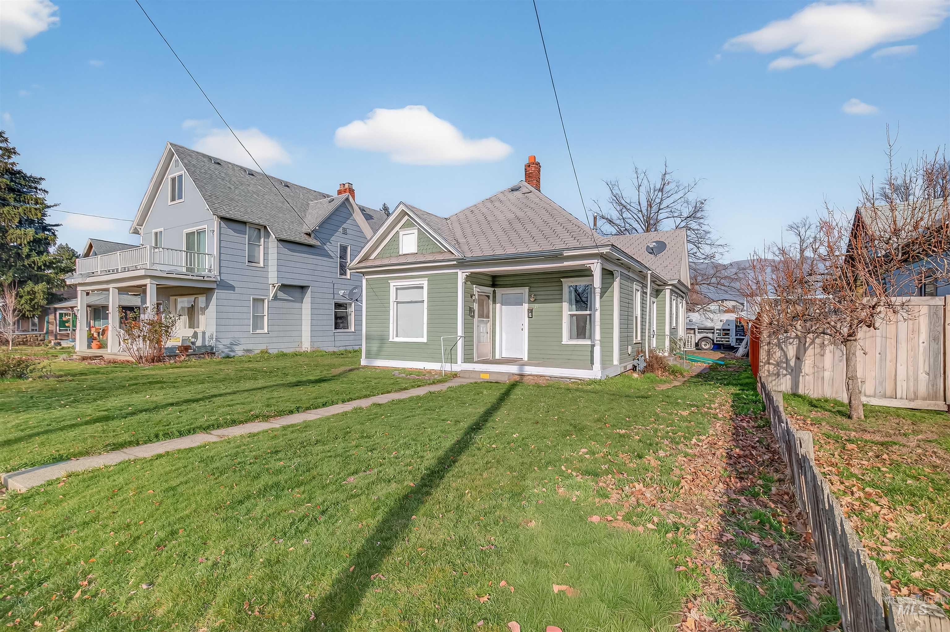 321 2nd Ave