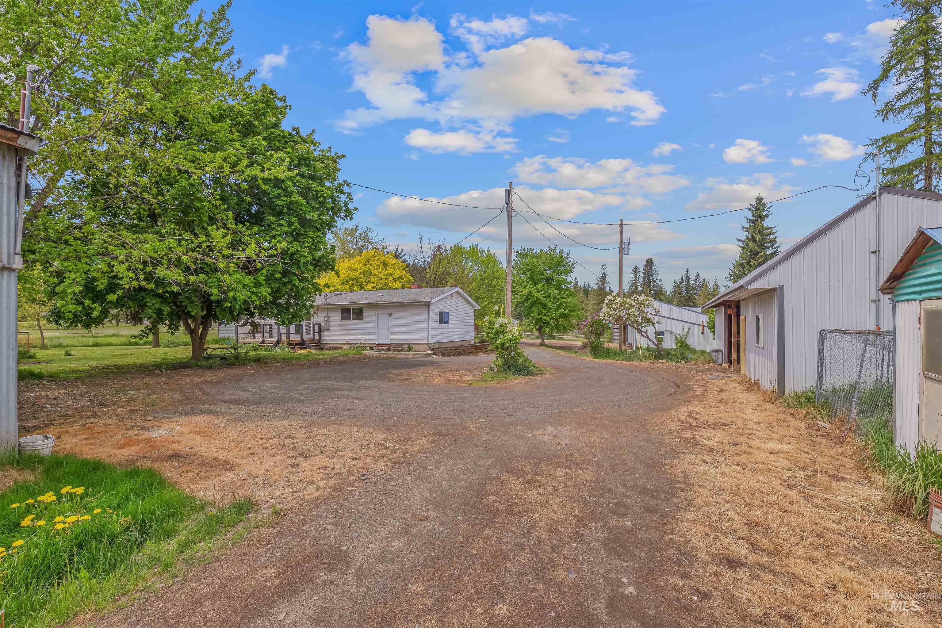 478 and 716 Three Bear Rd