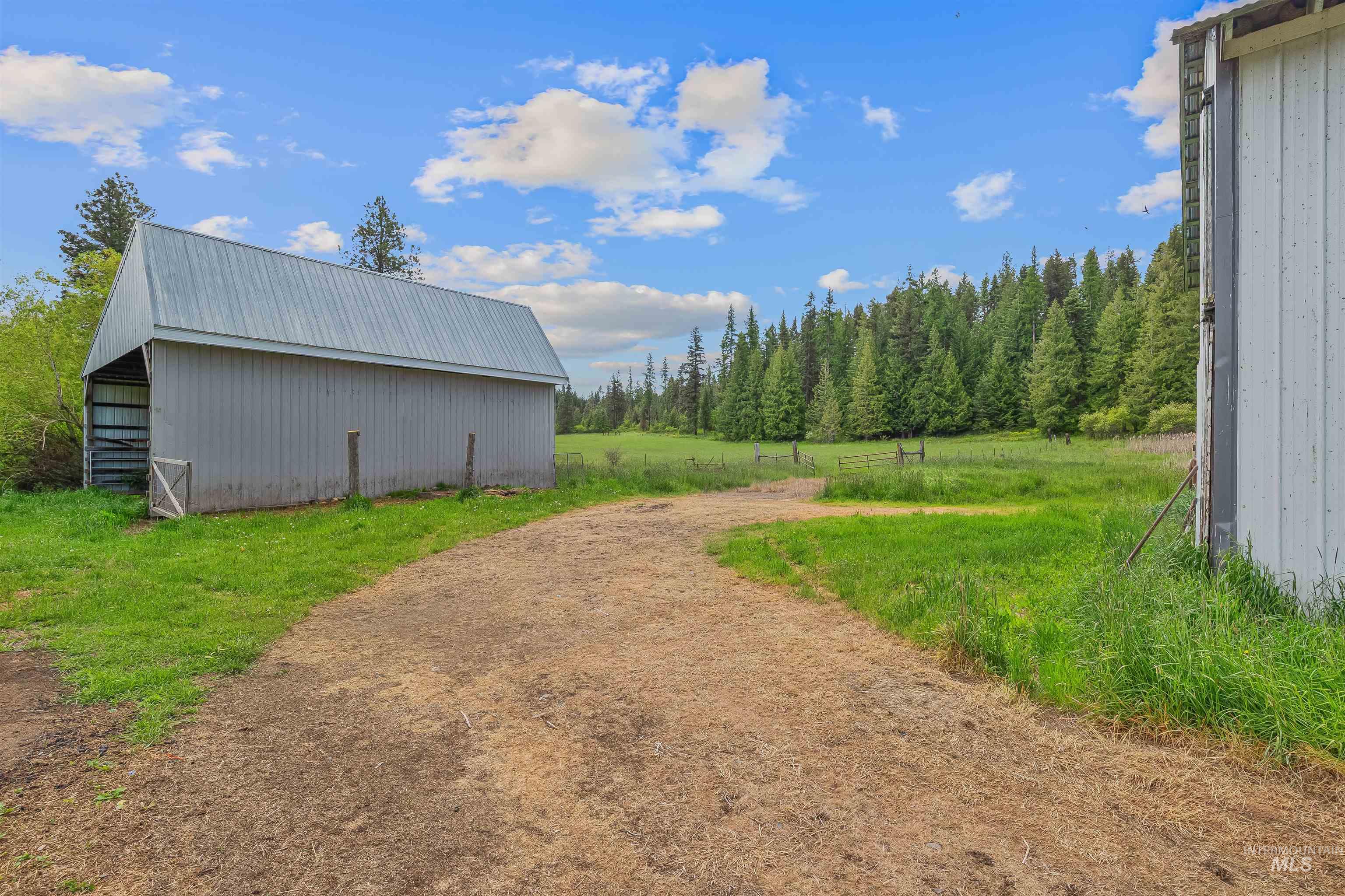 478 and 716 Three Bear Rd