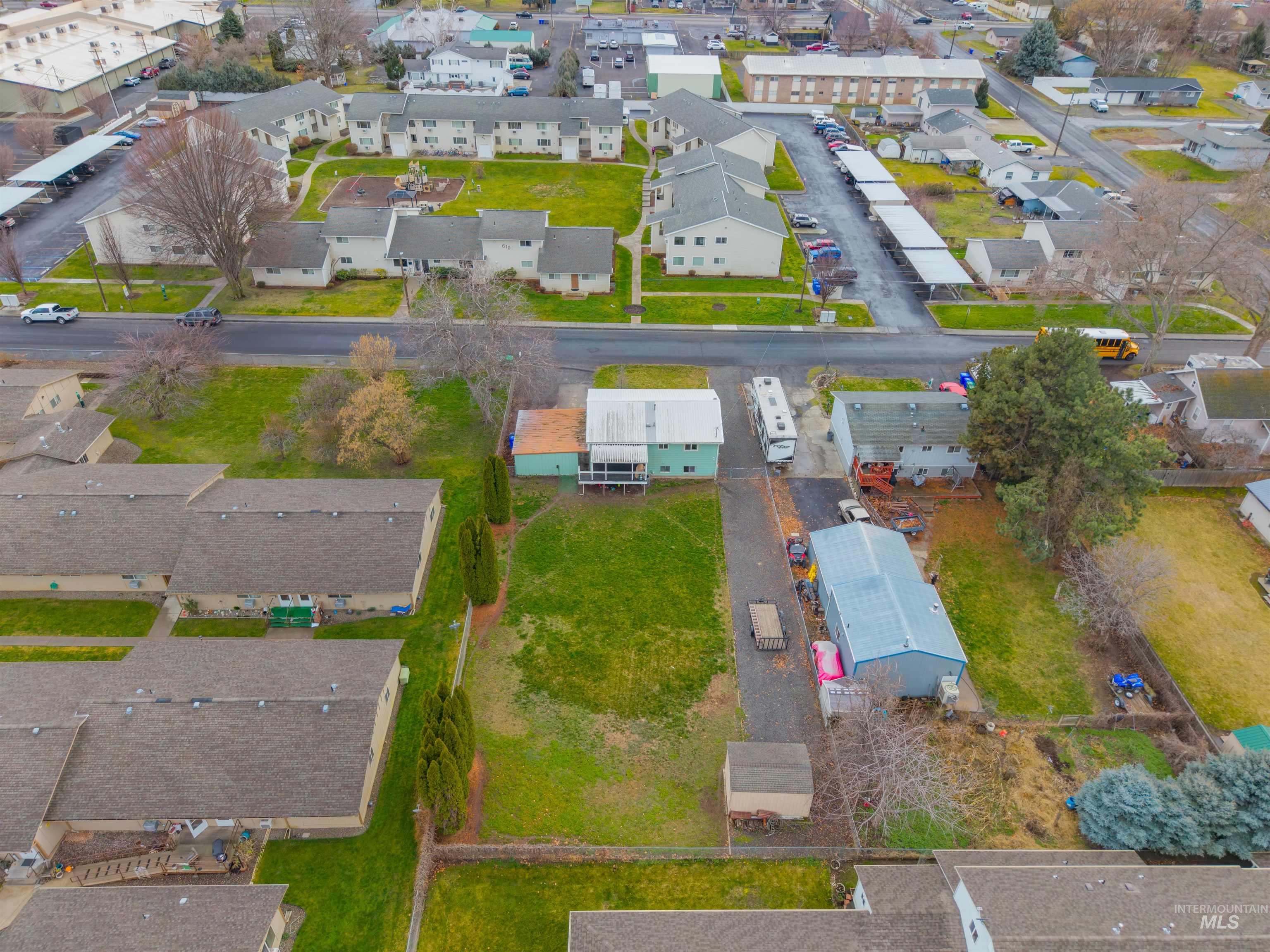 609 Linden Ave
