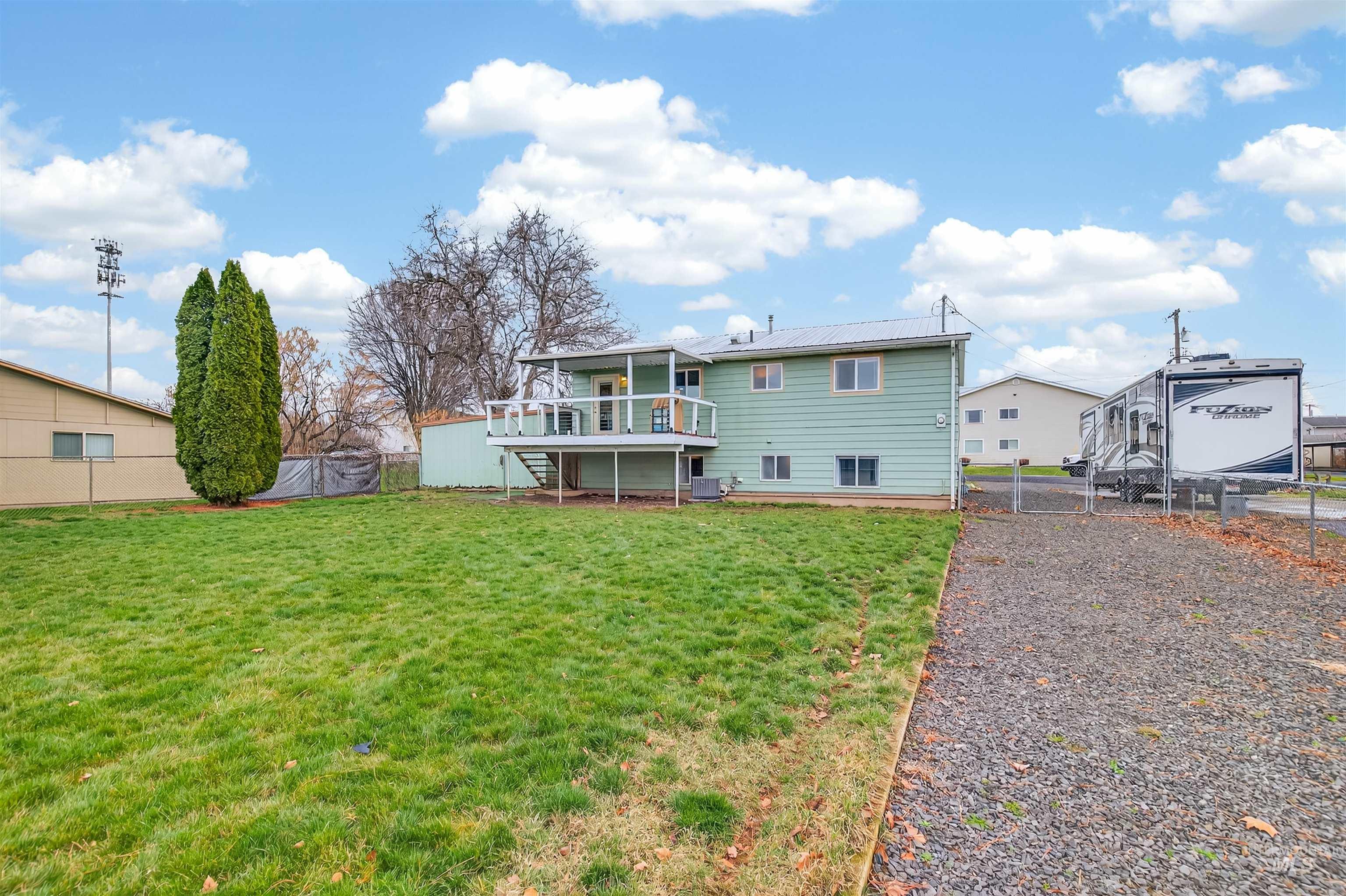 609 Linden Ave