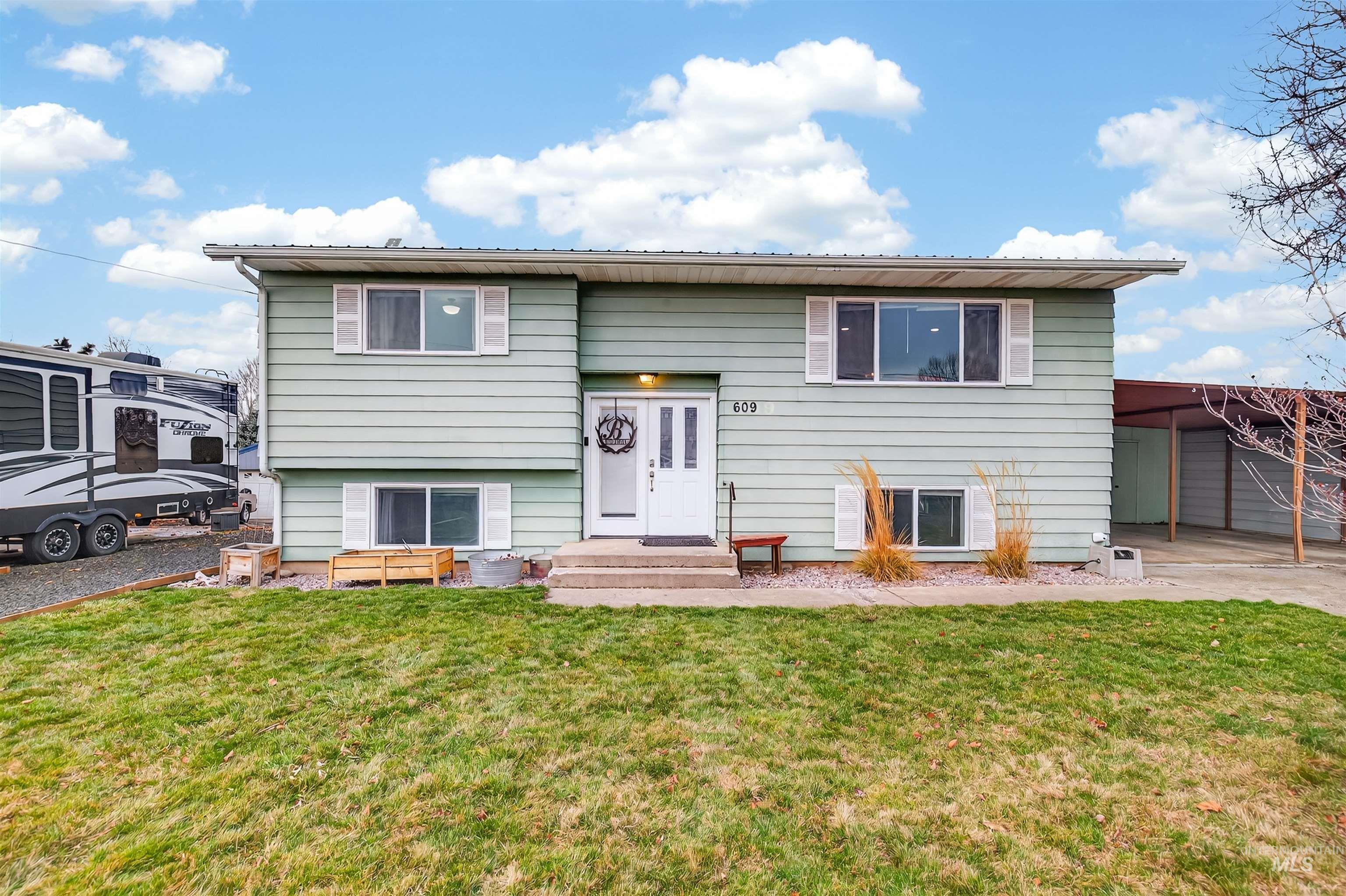 609 Linden Ave