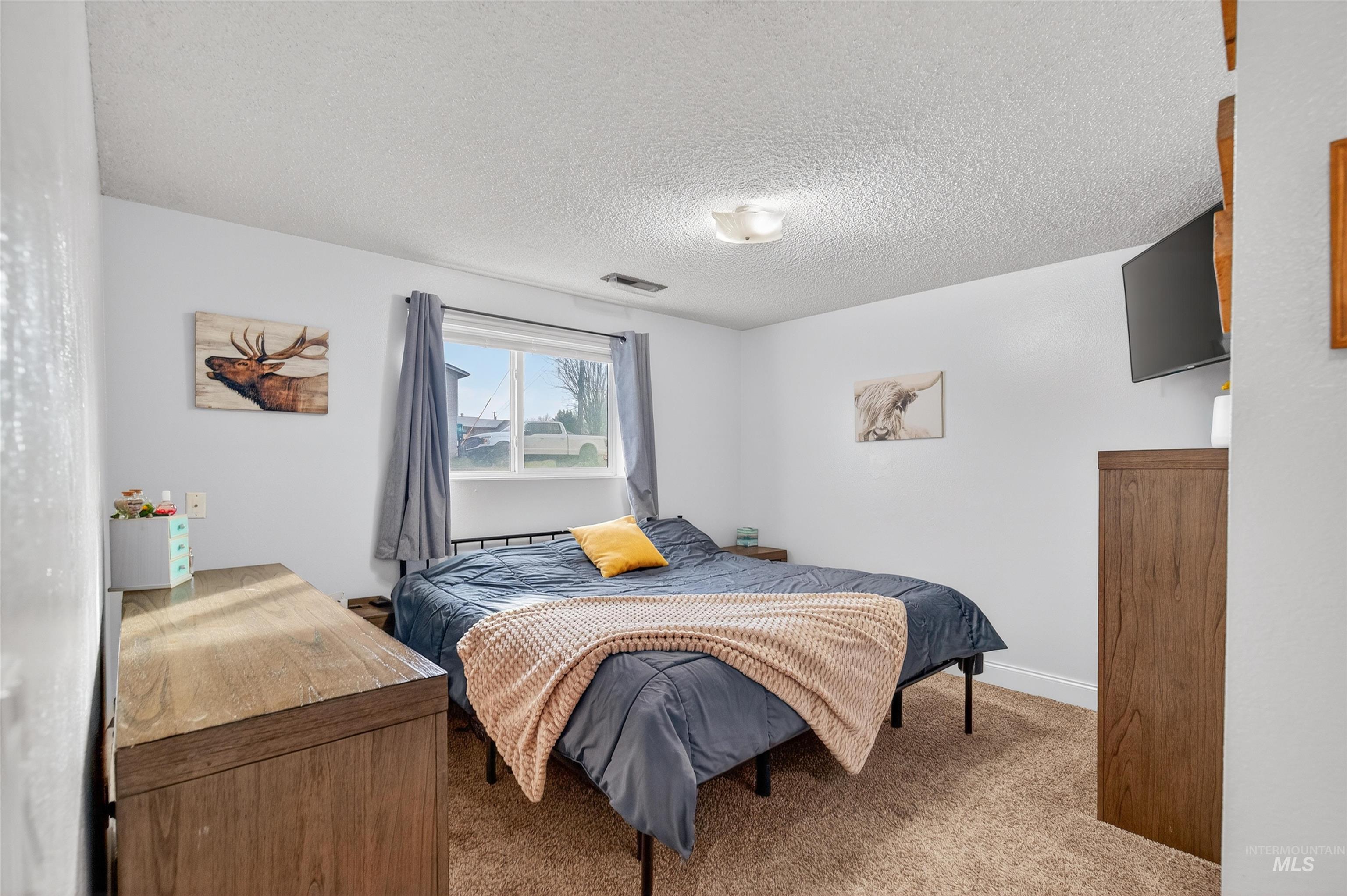 609 Linden Ave