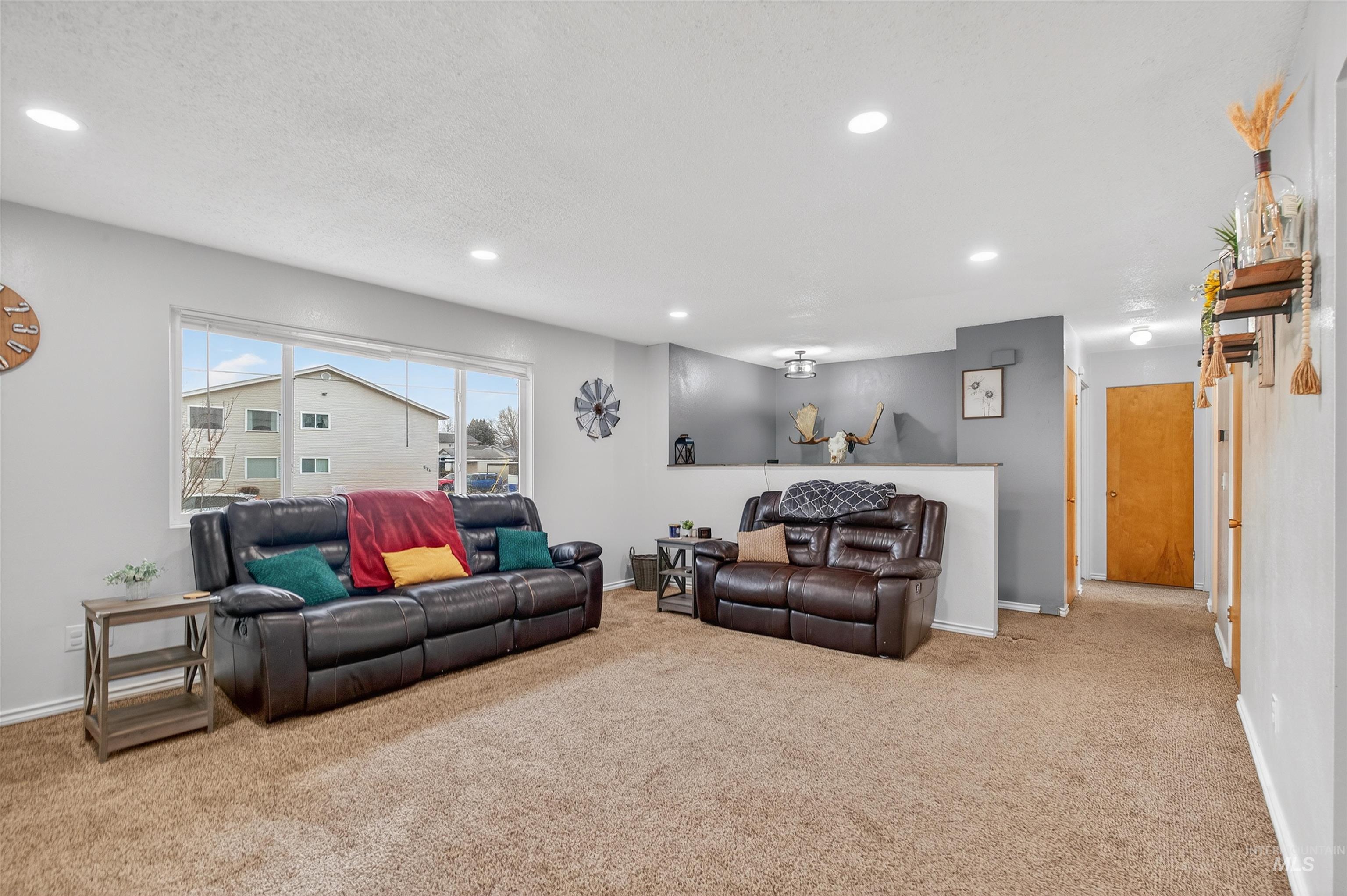 609 Linden Ave