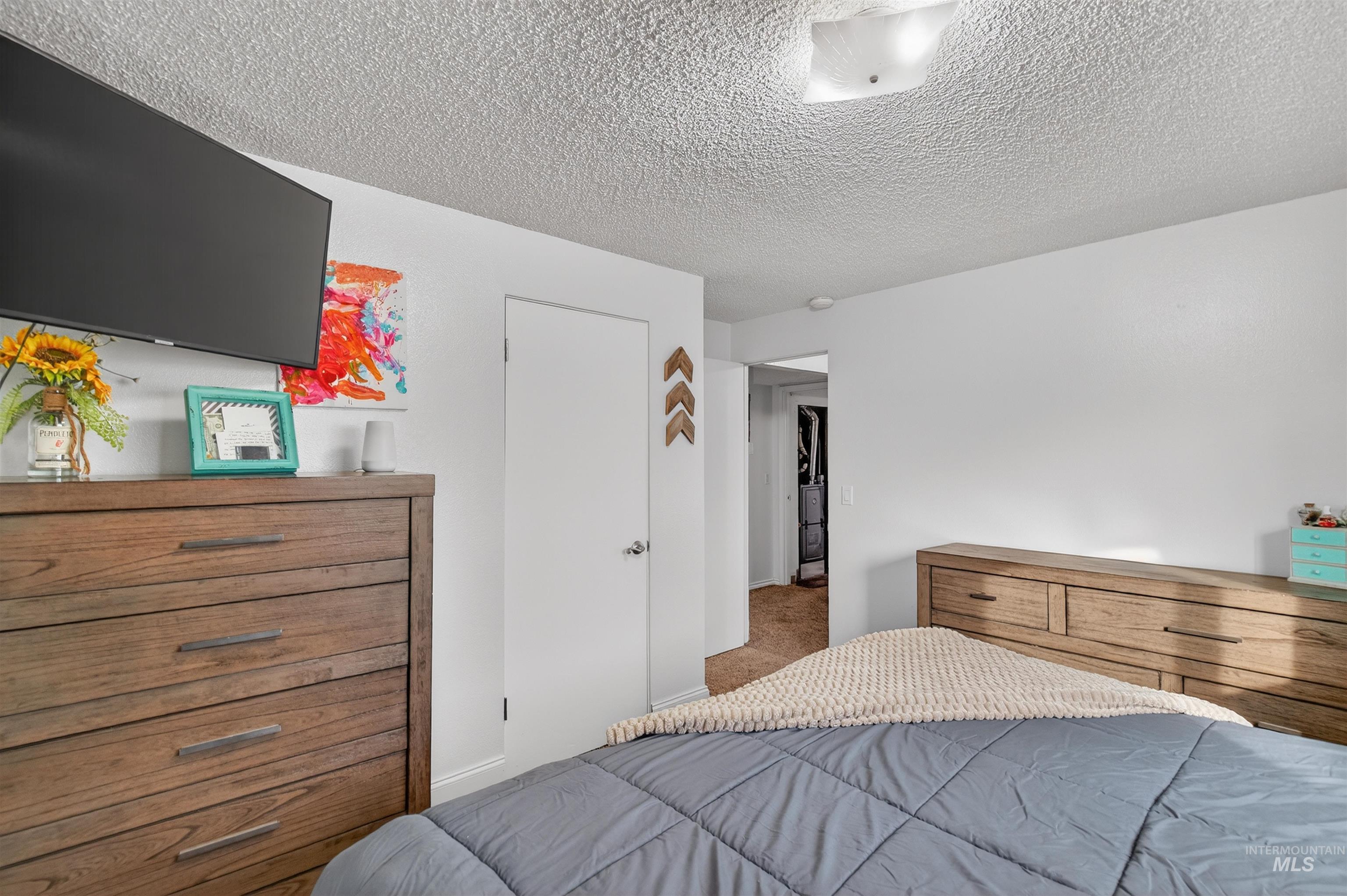 609 Linden Ave