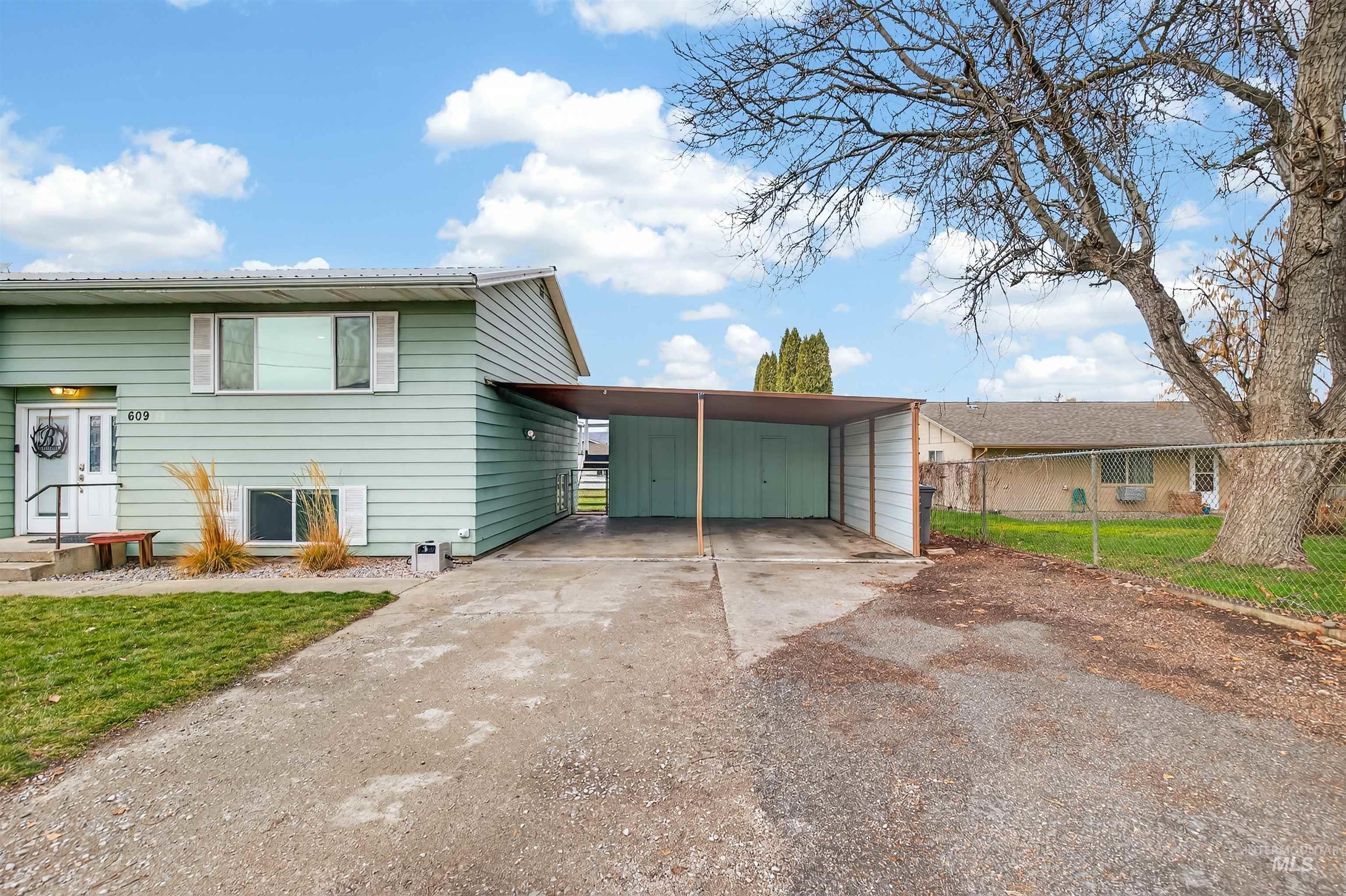 609 Linden Ave