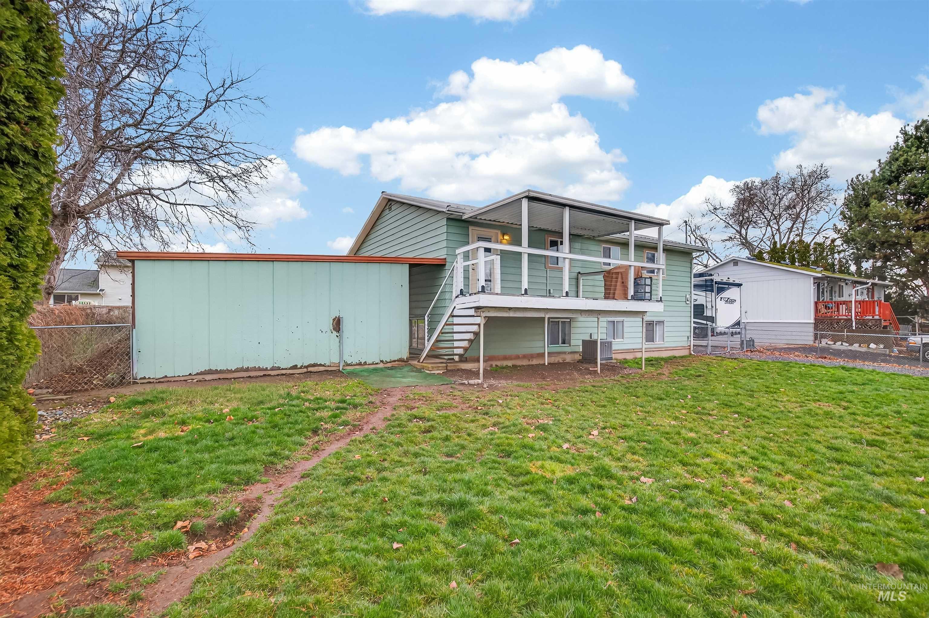 609 Linden Ave
