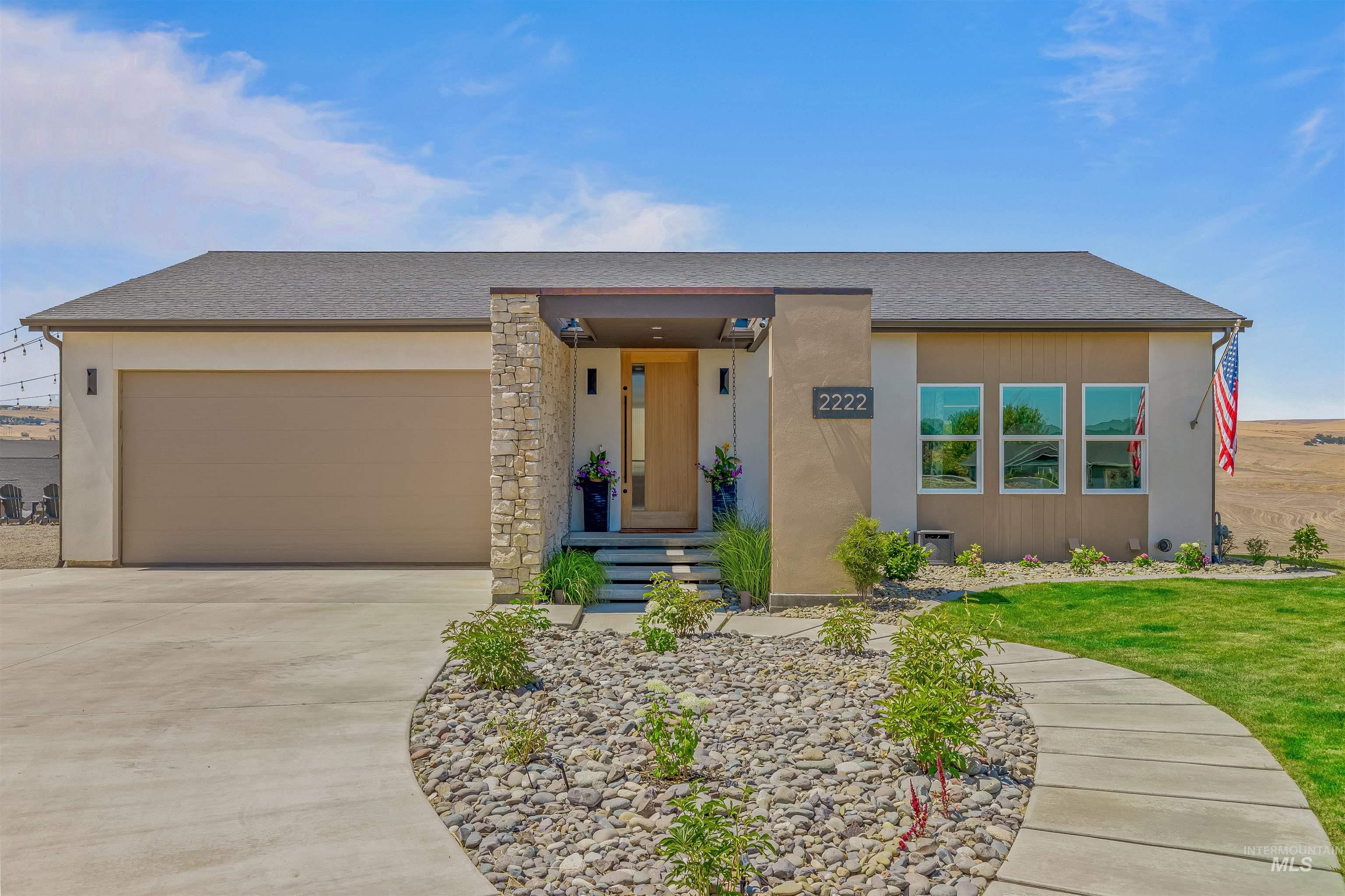 2222 Deer Pointe Drive