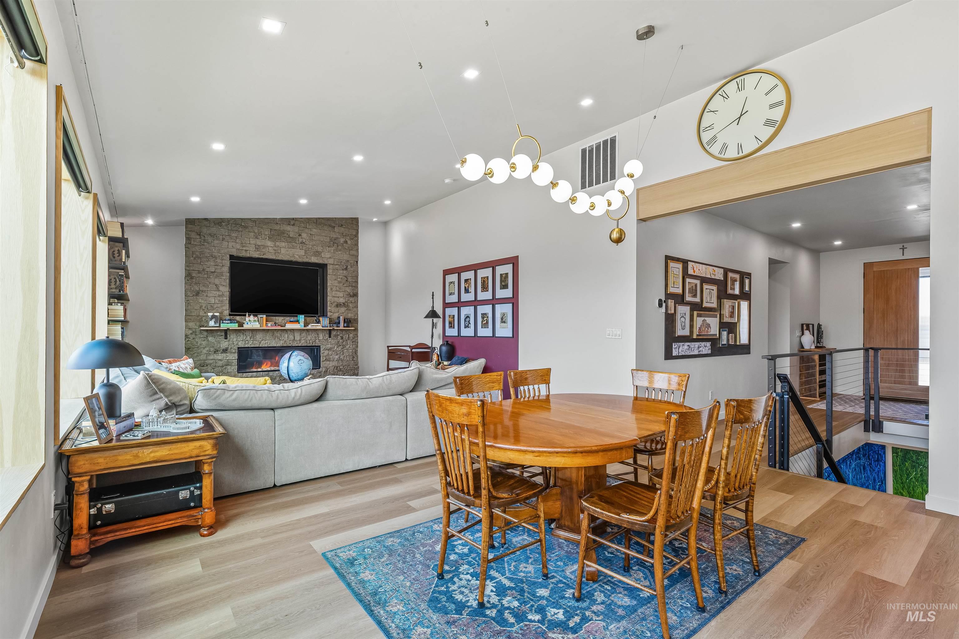 2222 Deer Pointe Drive