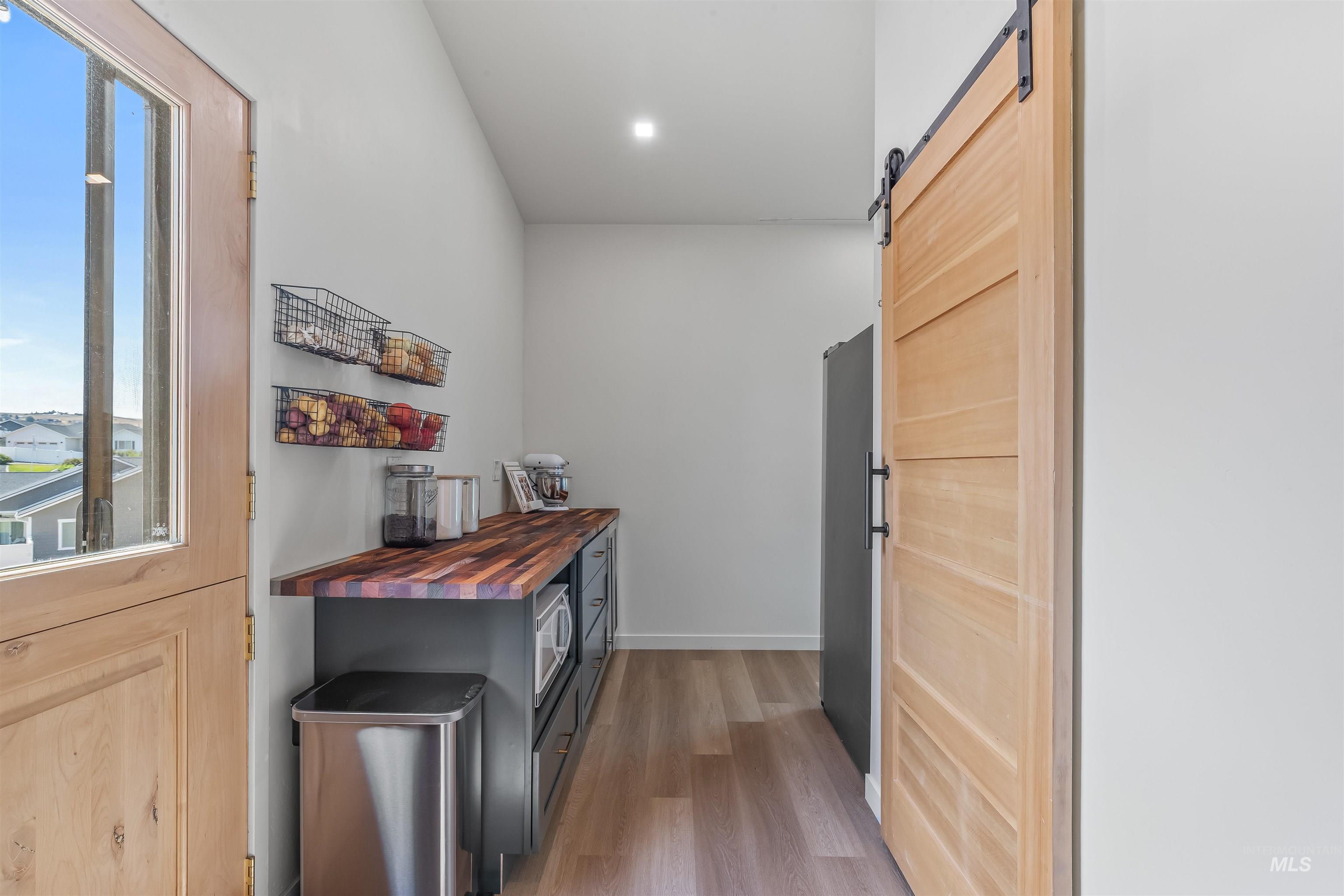 2222 Deer Pointe Drive