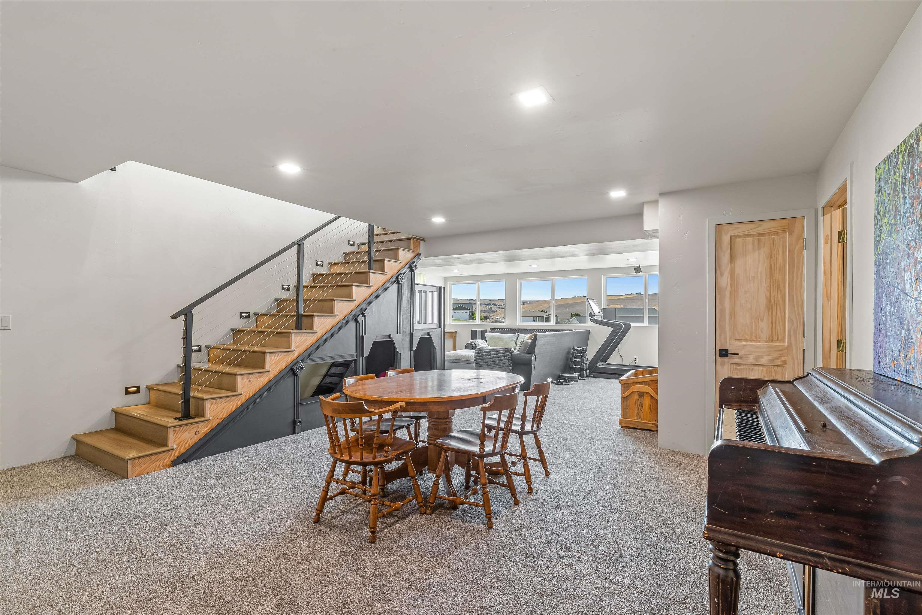 2222 Deer Pointe Drive