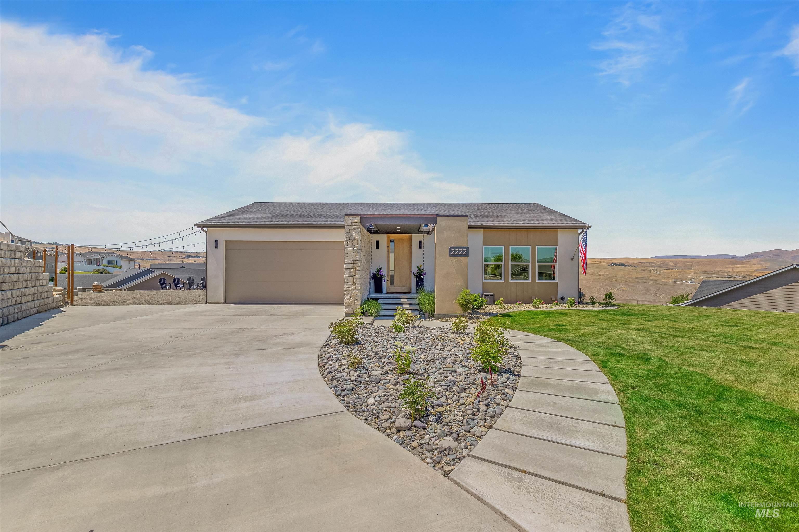 2222 Deer Pointe Drive