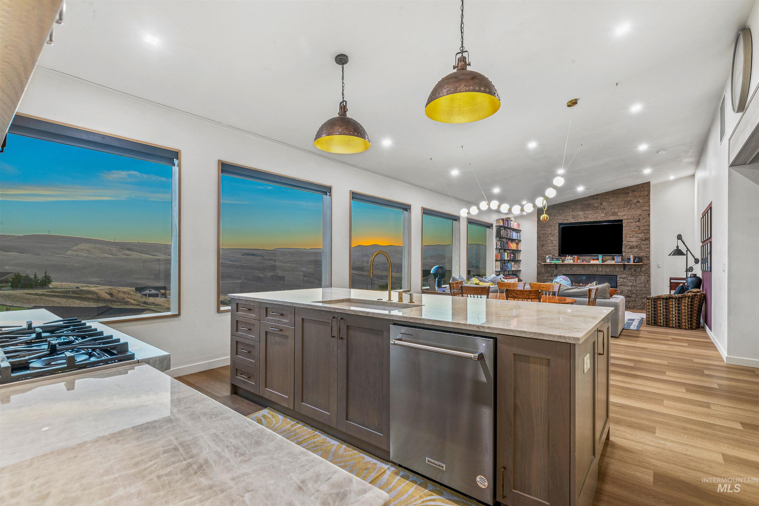 2222 Deer Pointe Drive