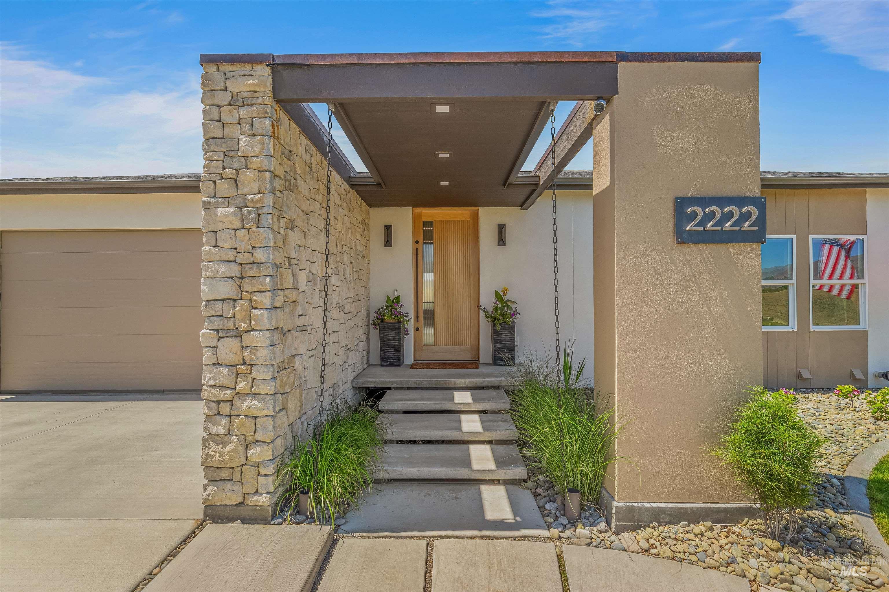 2222 Deer Pointe Drive