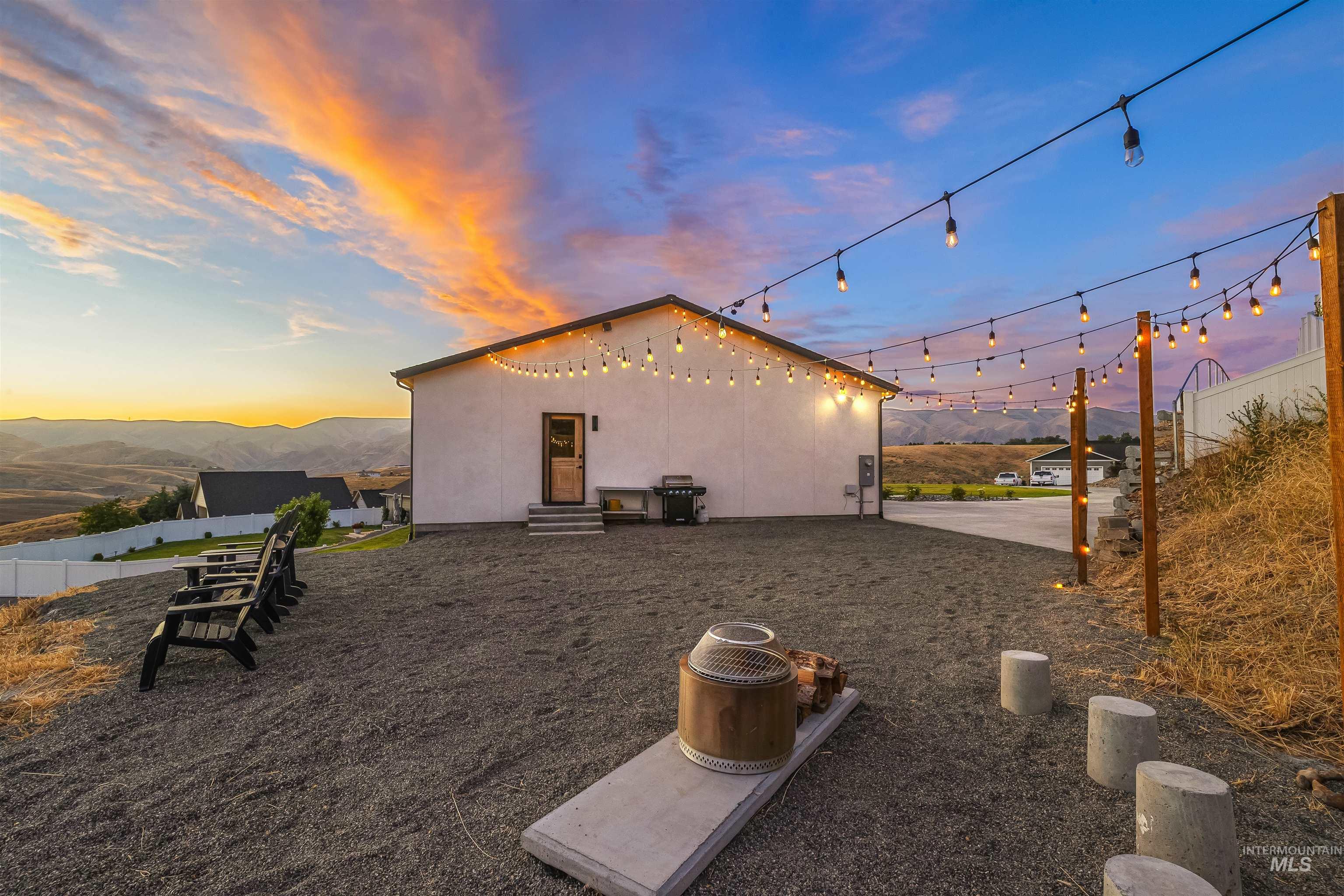 2222 Deer Pointe Drive