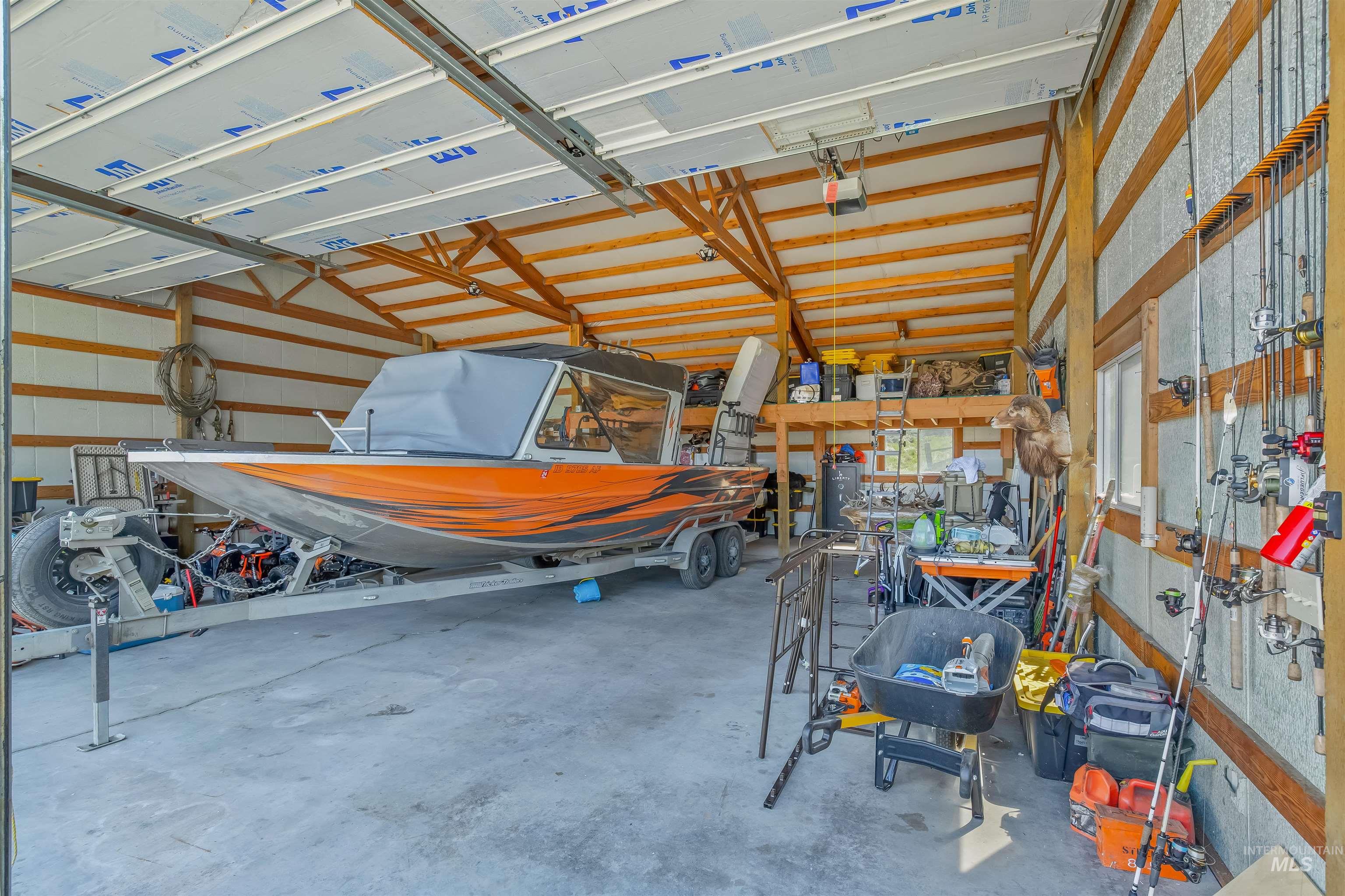 1977 Golfview Dr.