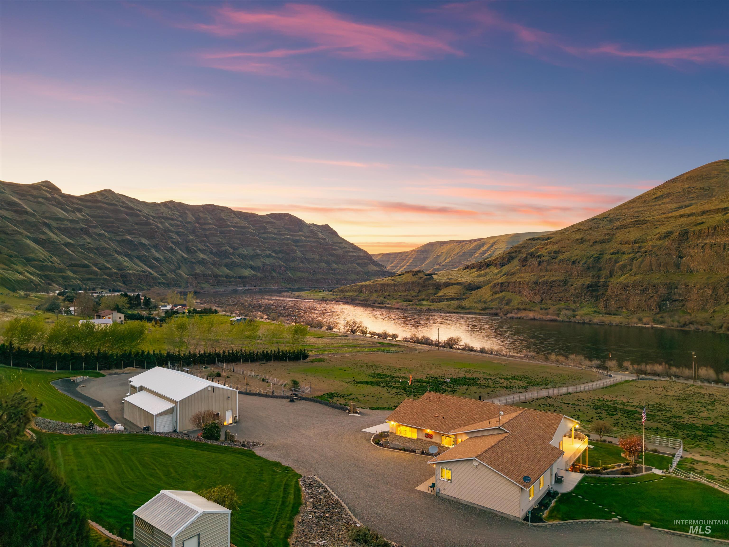 11056 Snake River Road
