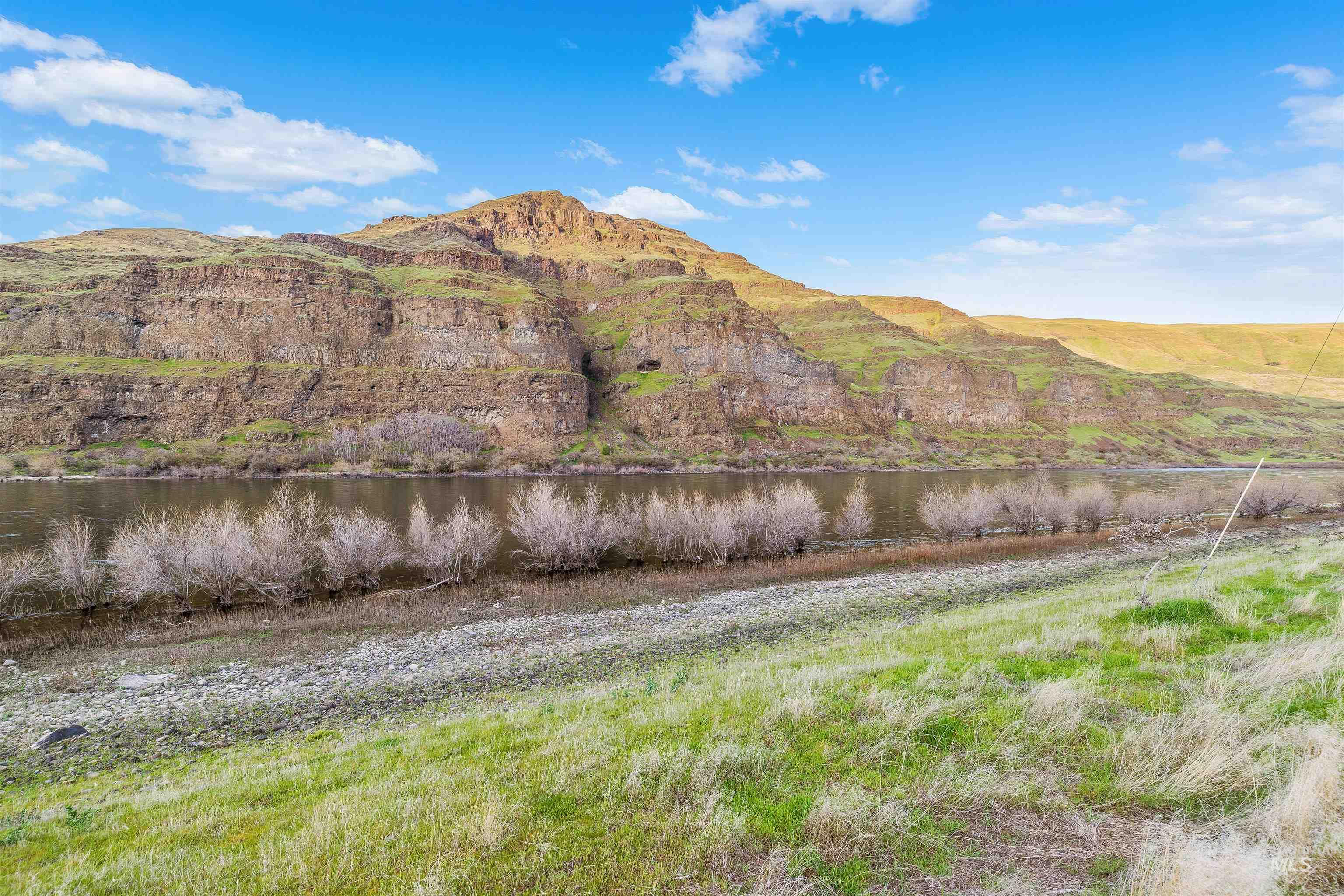 11056 Snake River Road