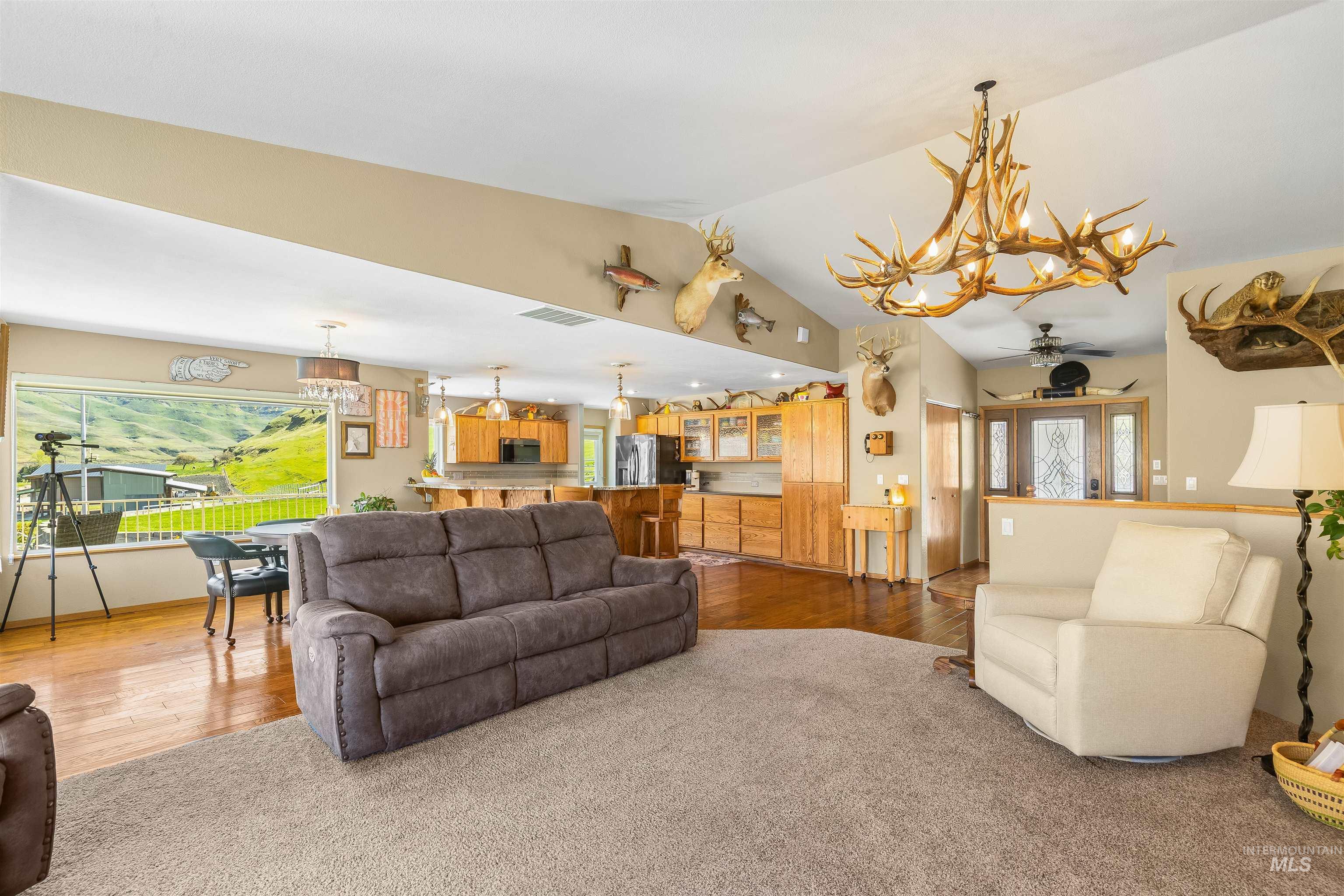 11056 Snake River Road